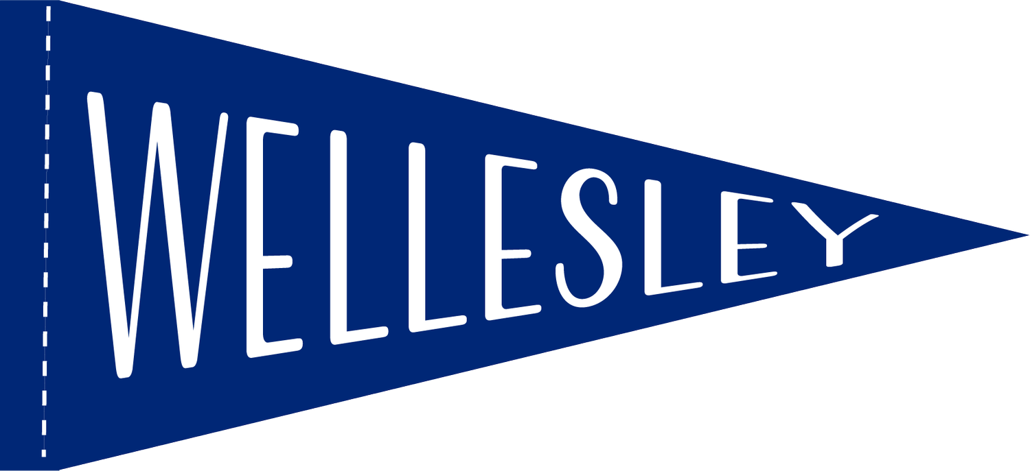 Blue pennant that reads Wellesley