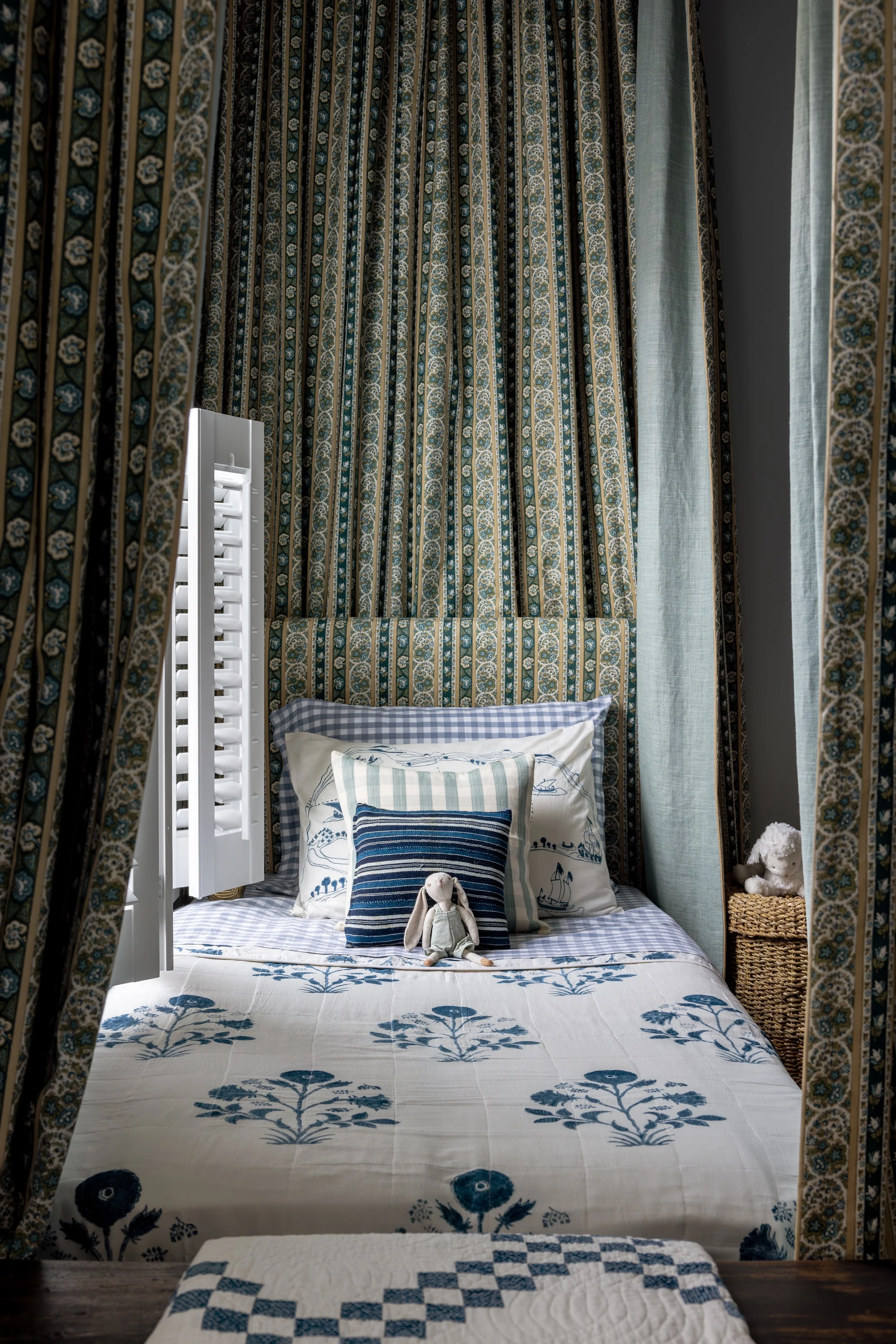 Rebecca Amir_Julie Leffell_Brooklyn Showhouse 09.jpg