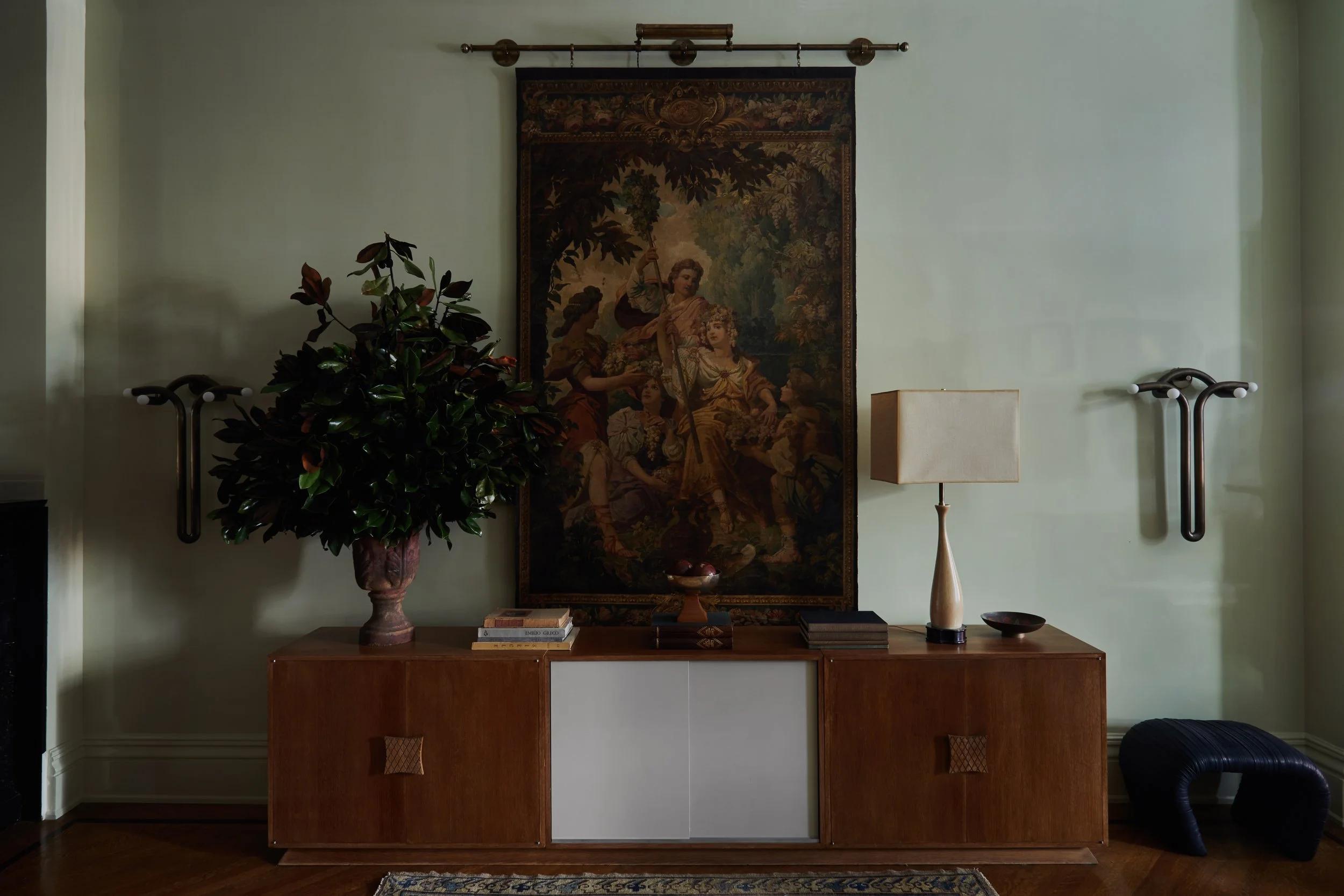 Photo by Jeff Holt.jpg