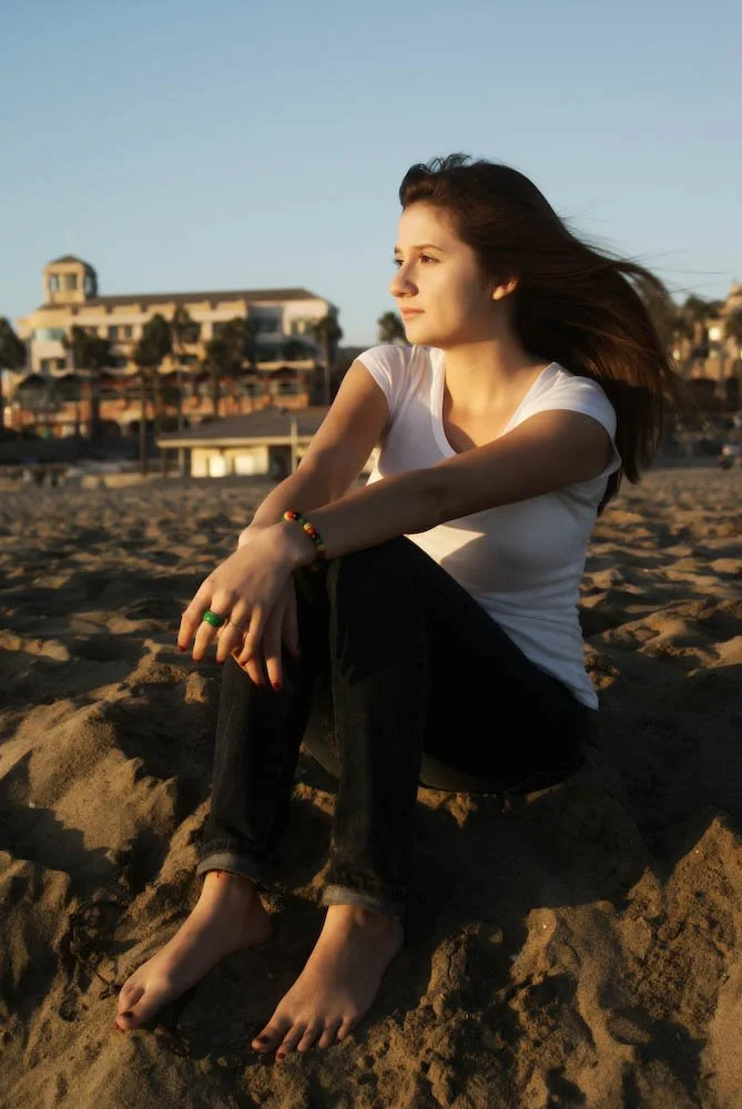  family photography, family portraits, Arizona, phoenix, family photo session, beach photography at Huntington Beach Pier