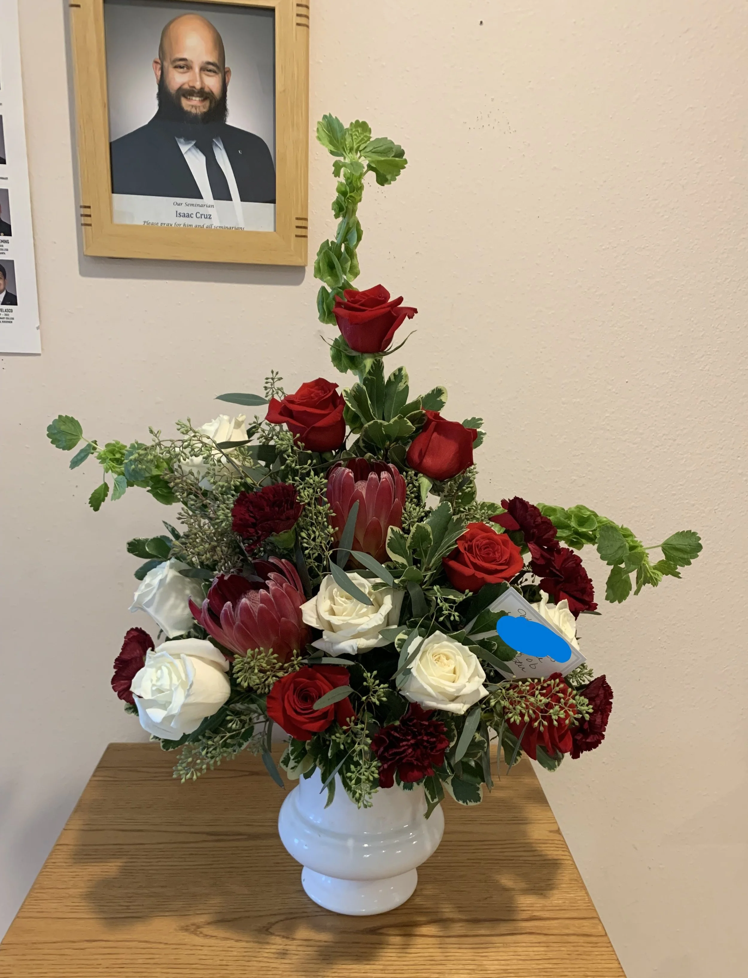 Red and white urn.jpg