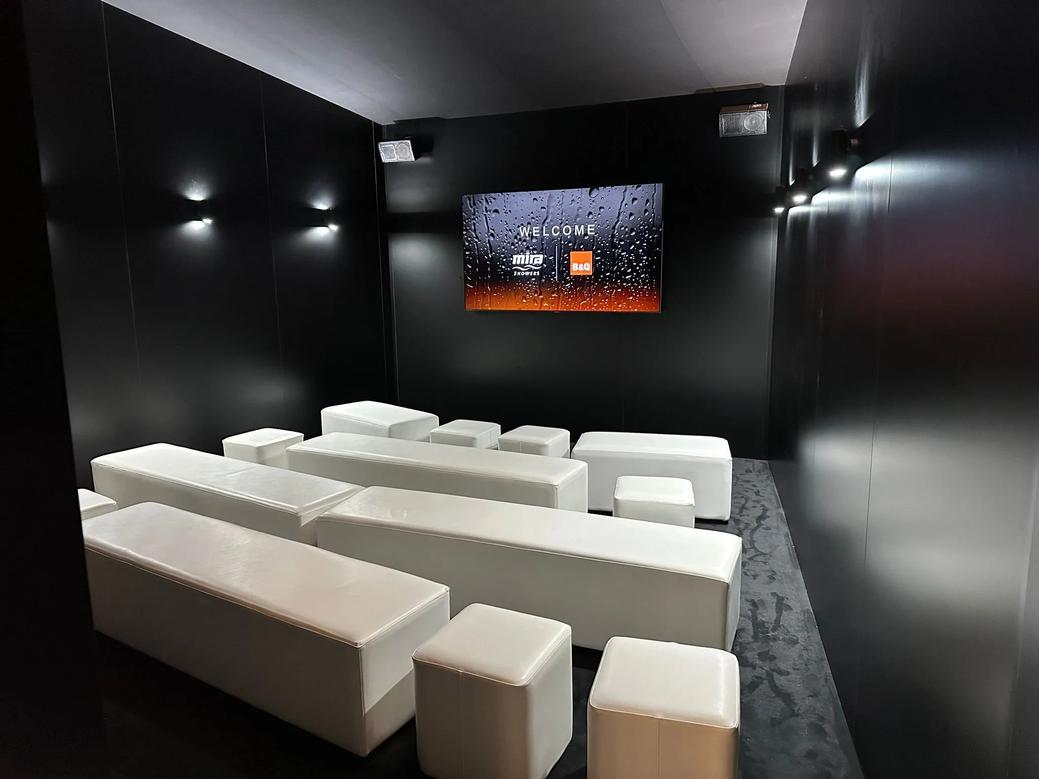 PHOTO-2024-11-25-19-16-18 1.jpg