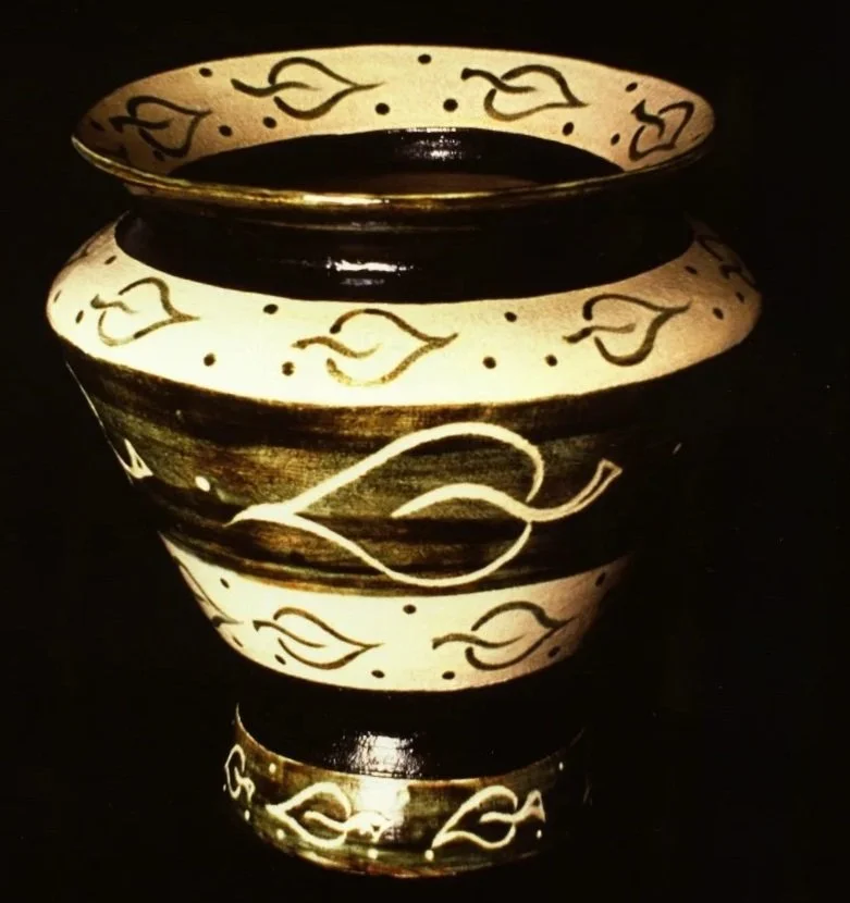 Large Coil-Built Vessel
An early exploration of scale, surface, and form.