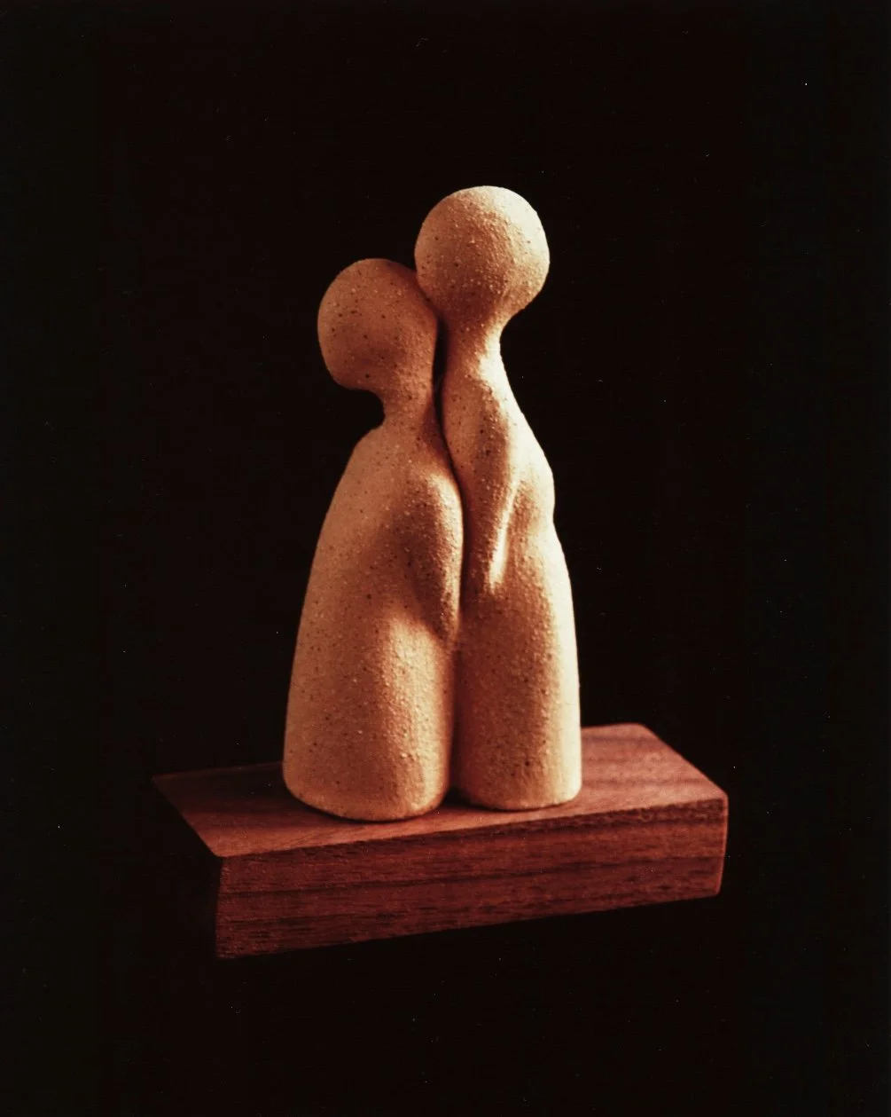 Back to Back
Two forms close yet turned away—reflecting distance within connection.