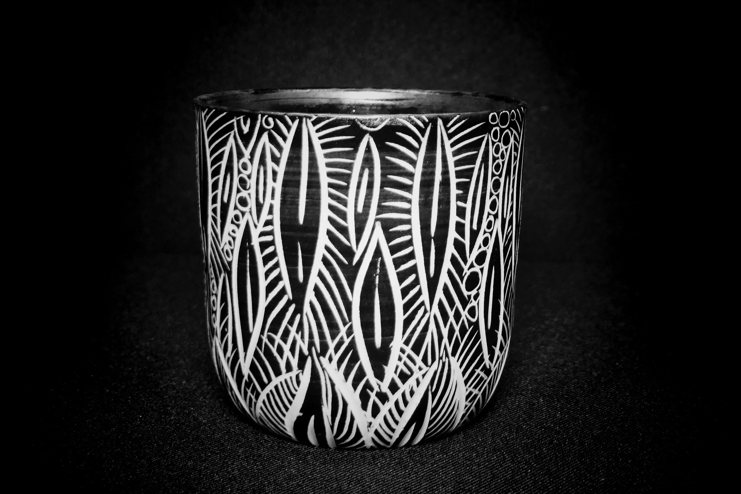 Patterns grow one line at a time.