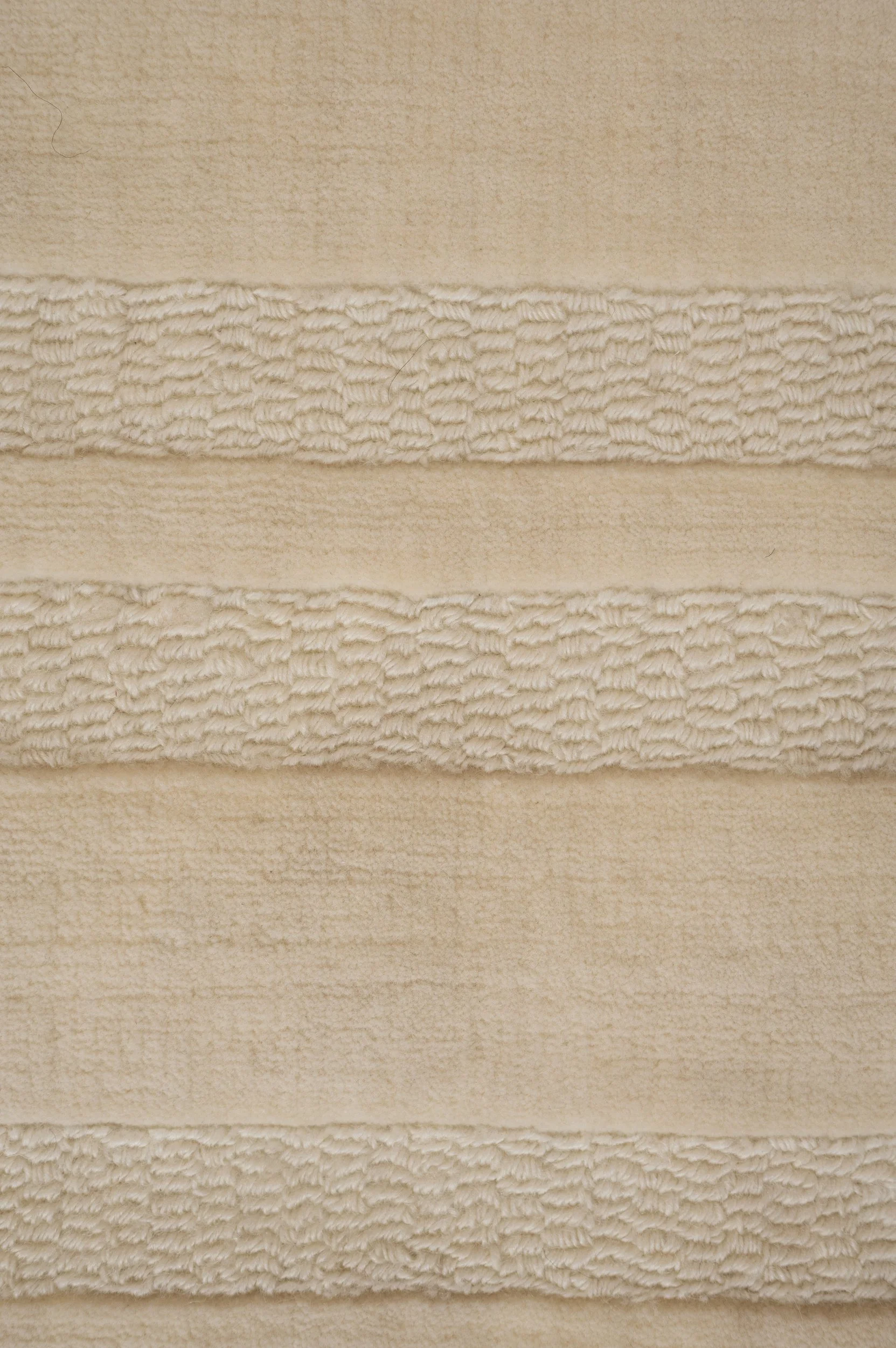 C-001565_02_handwoven.jpg