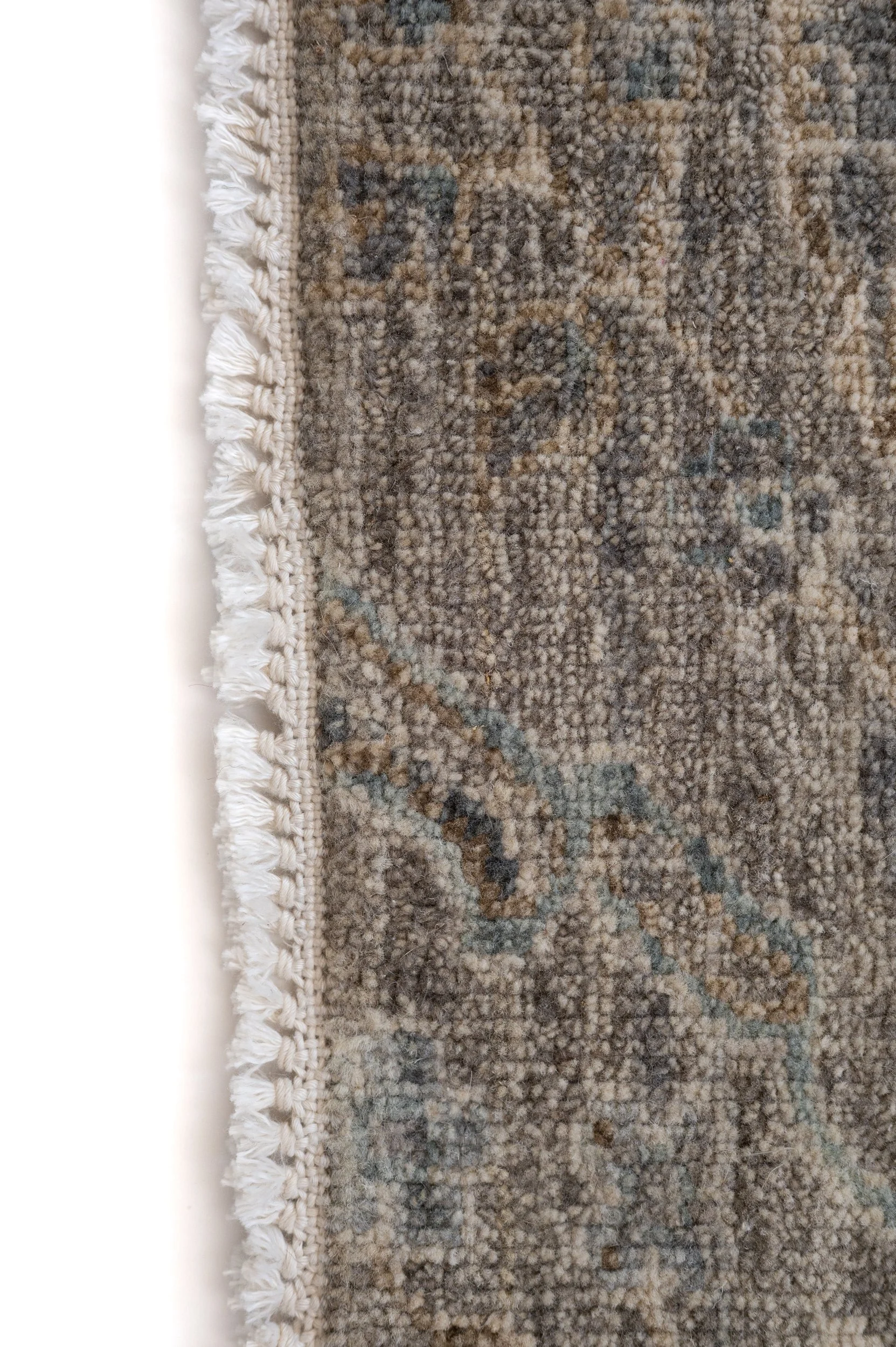 N-001010_03_handknotted.jpg