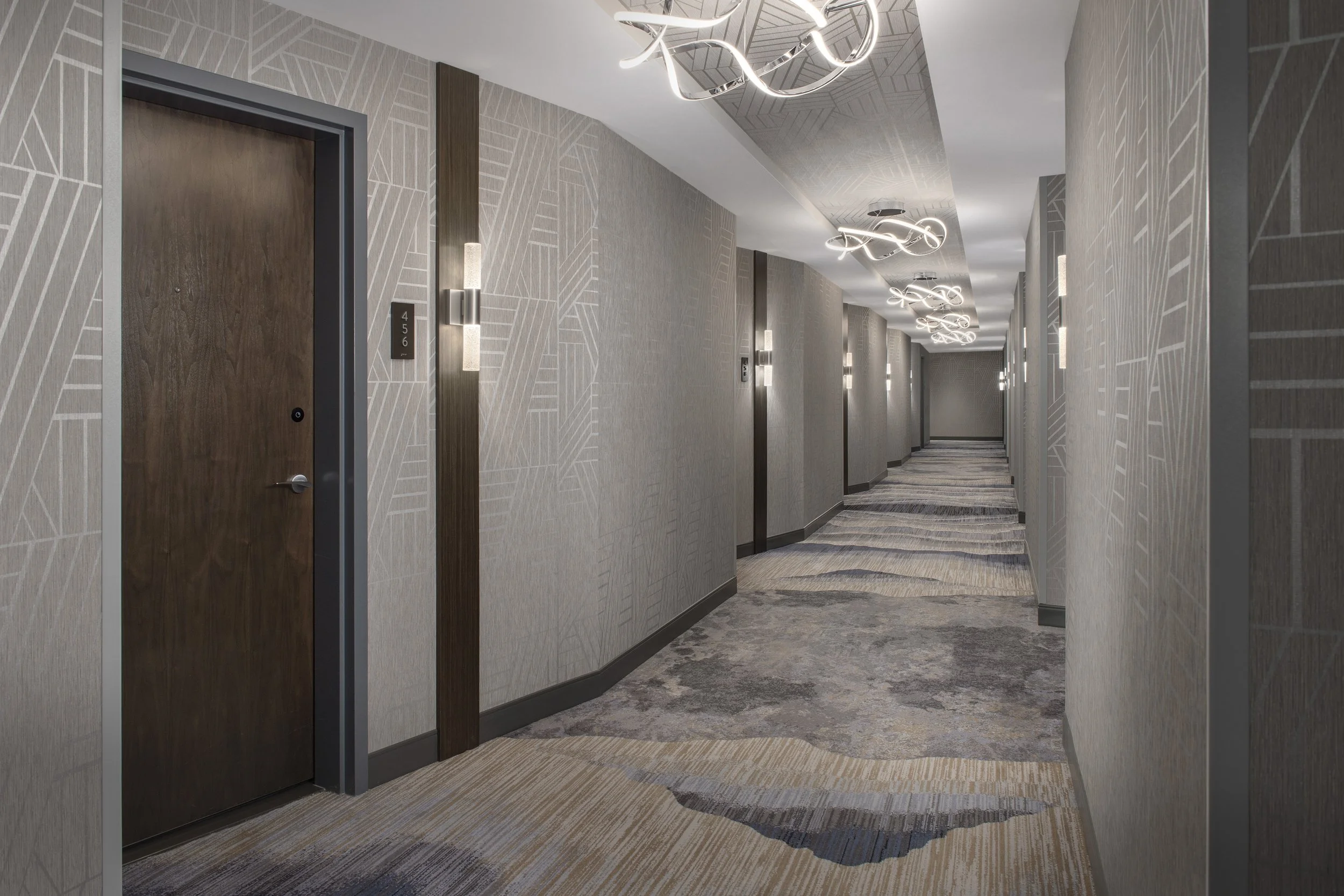 SILVER_CLOUD_POINT_RUSTON_CORRIDOR.jpg