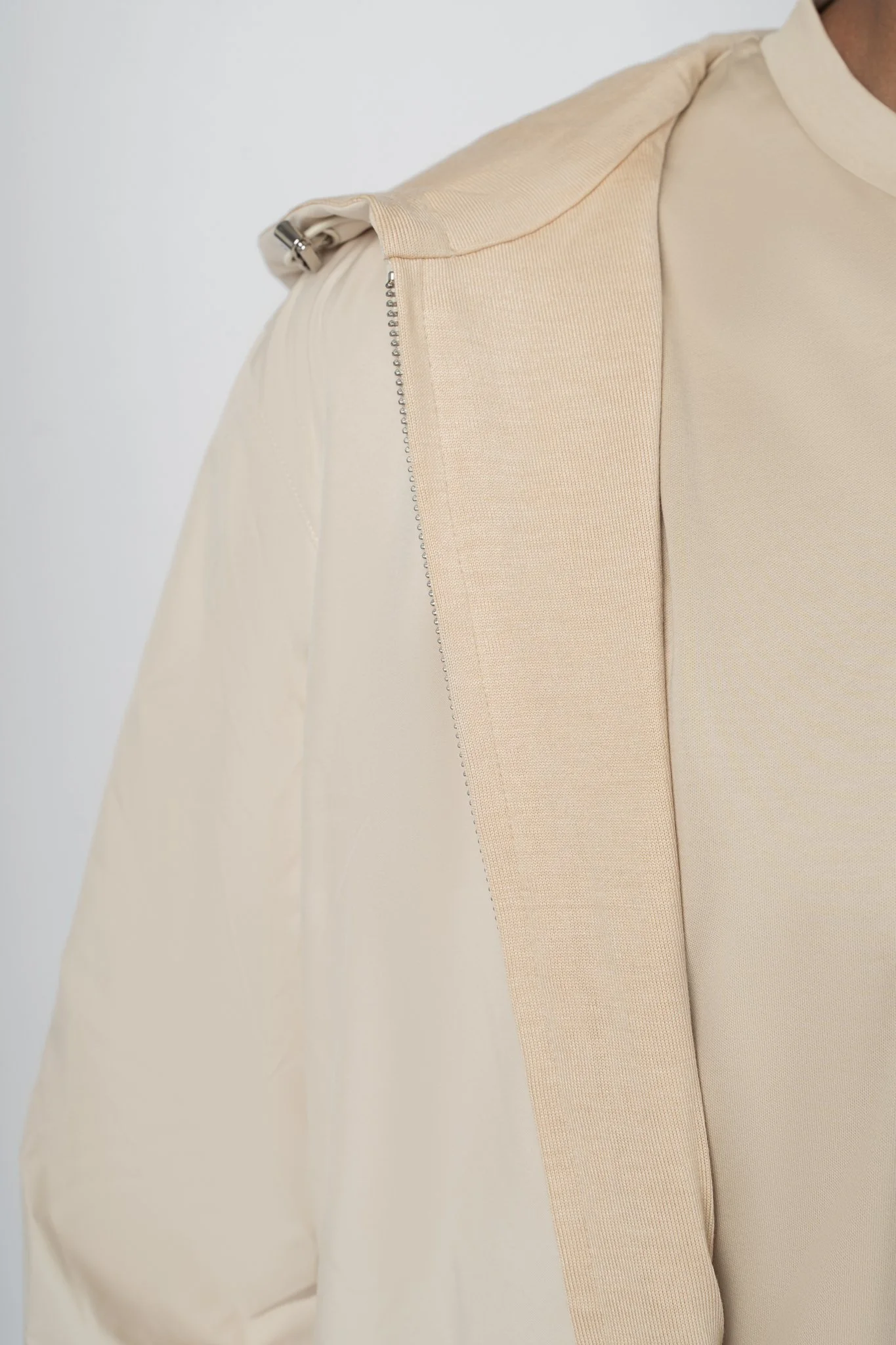 MOONStudios_AlvaroClothing_20260807(037).jpg