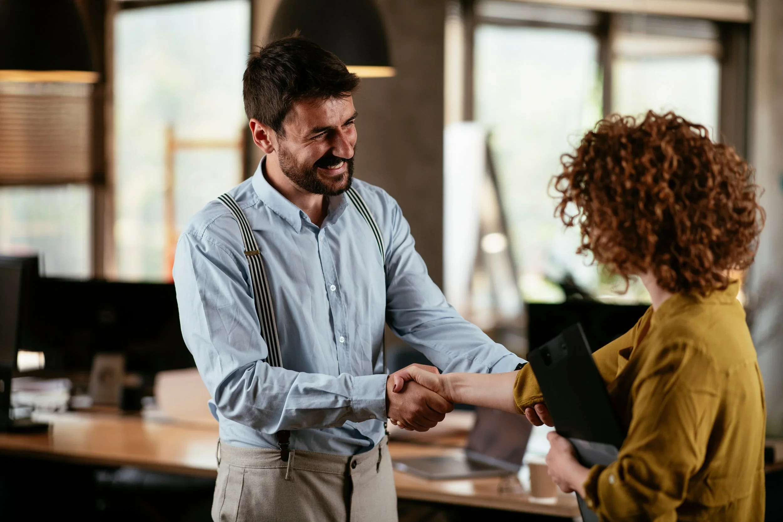 Get noticed as a Sales Candidate on LinkedIn