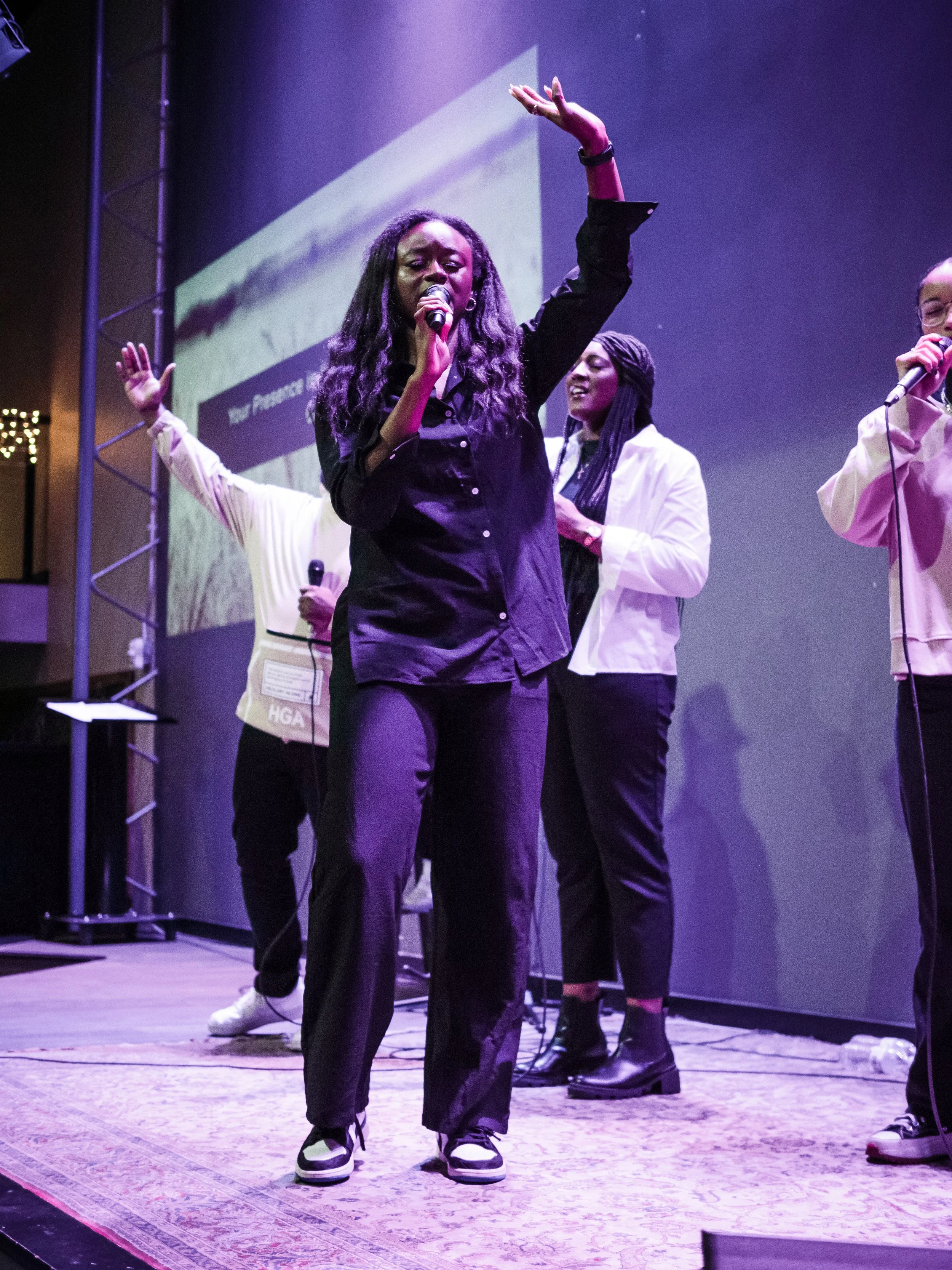 HAVEN DENTON WORSHIP-1.jpg