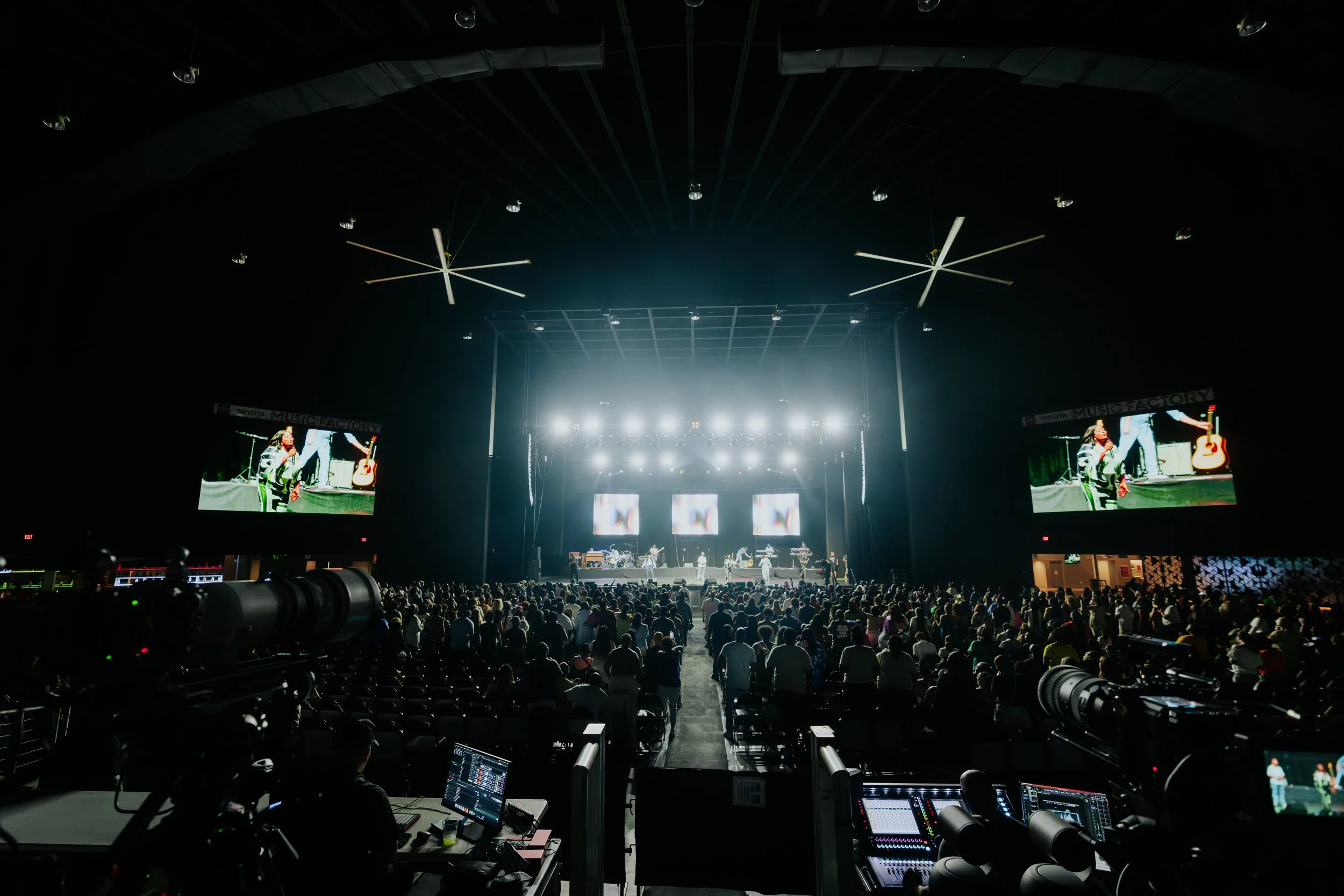 exodus day 1-101.jpg