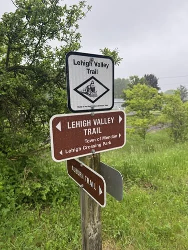 wayfinding sign.jpg