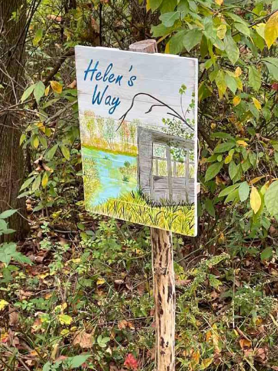 helen's way sign.png