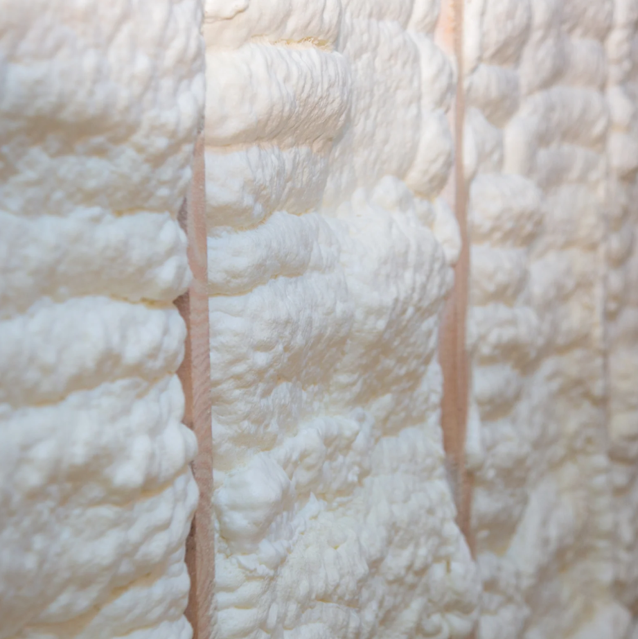 Open Cell Spray Foam VS Closed Cell Spray Foam