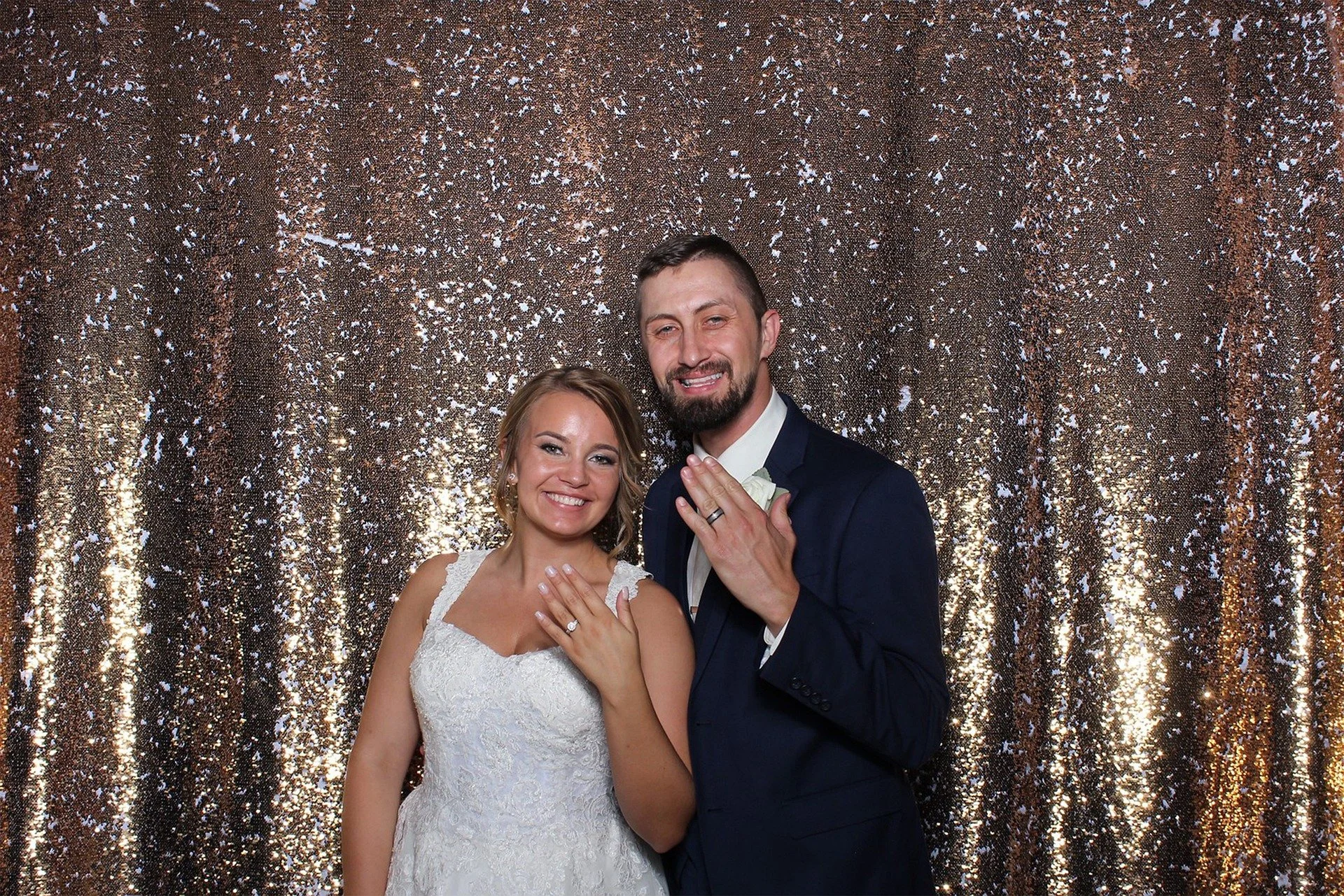 clearchoicephotobooth-wedding-4432737_1920.jpg