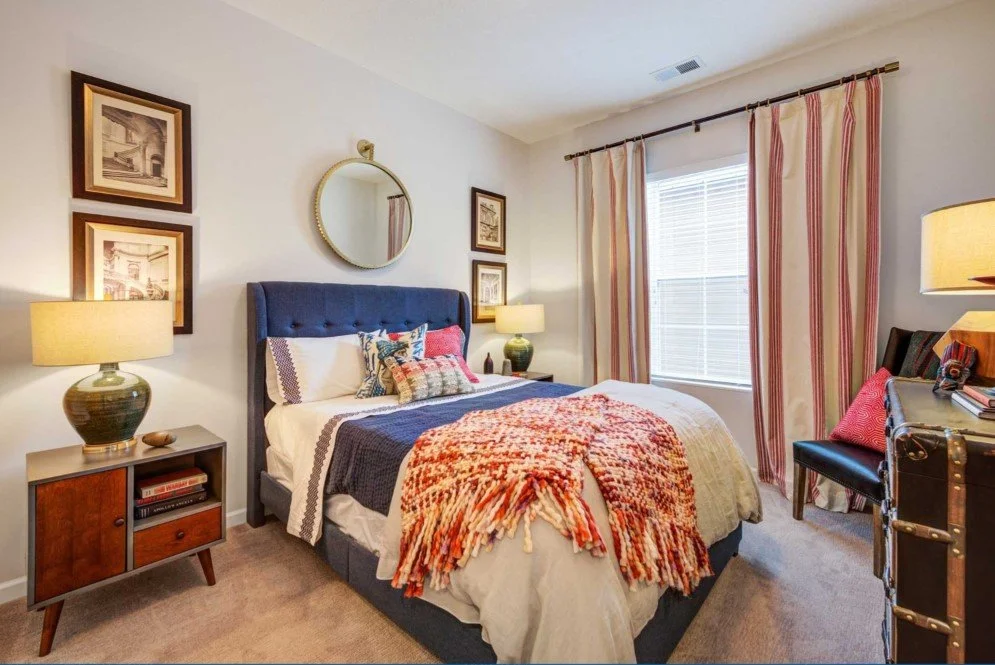 HH2 Bedroom.jpg