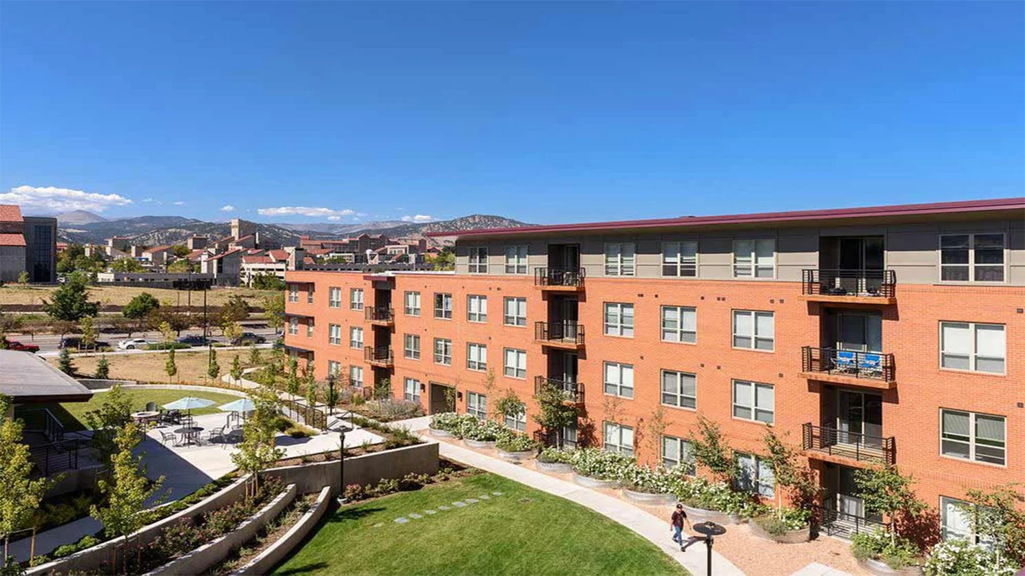 Boulder 03.jpg