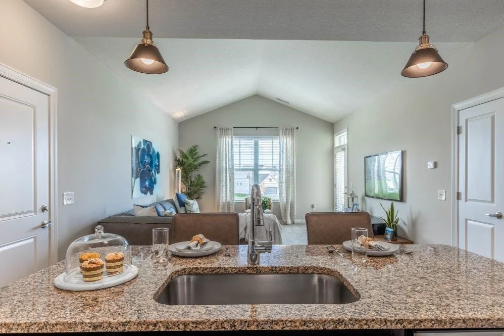 LG-Apts 2-cropped.JPG