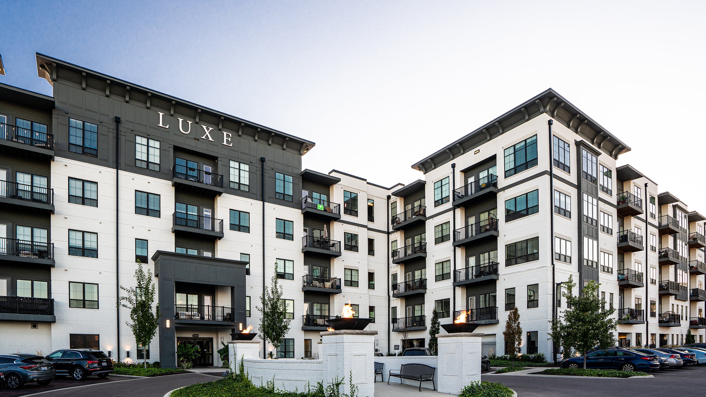 Luxe 125 02.jpg