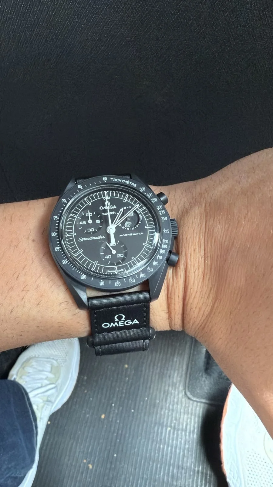 moonswatch1.jpg