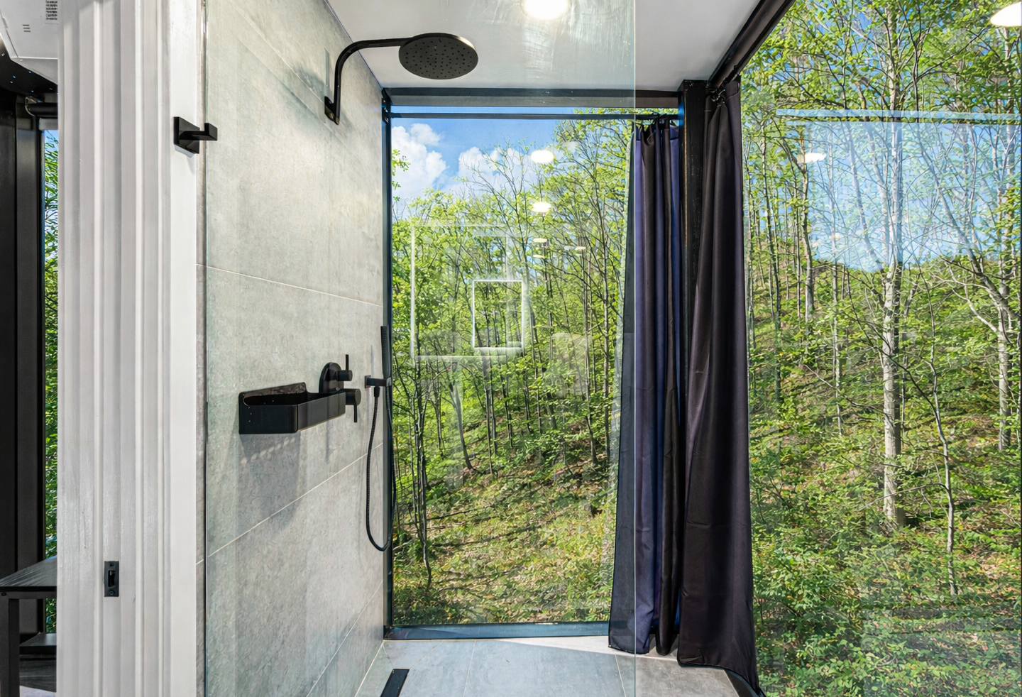 Stargazer new shower.png