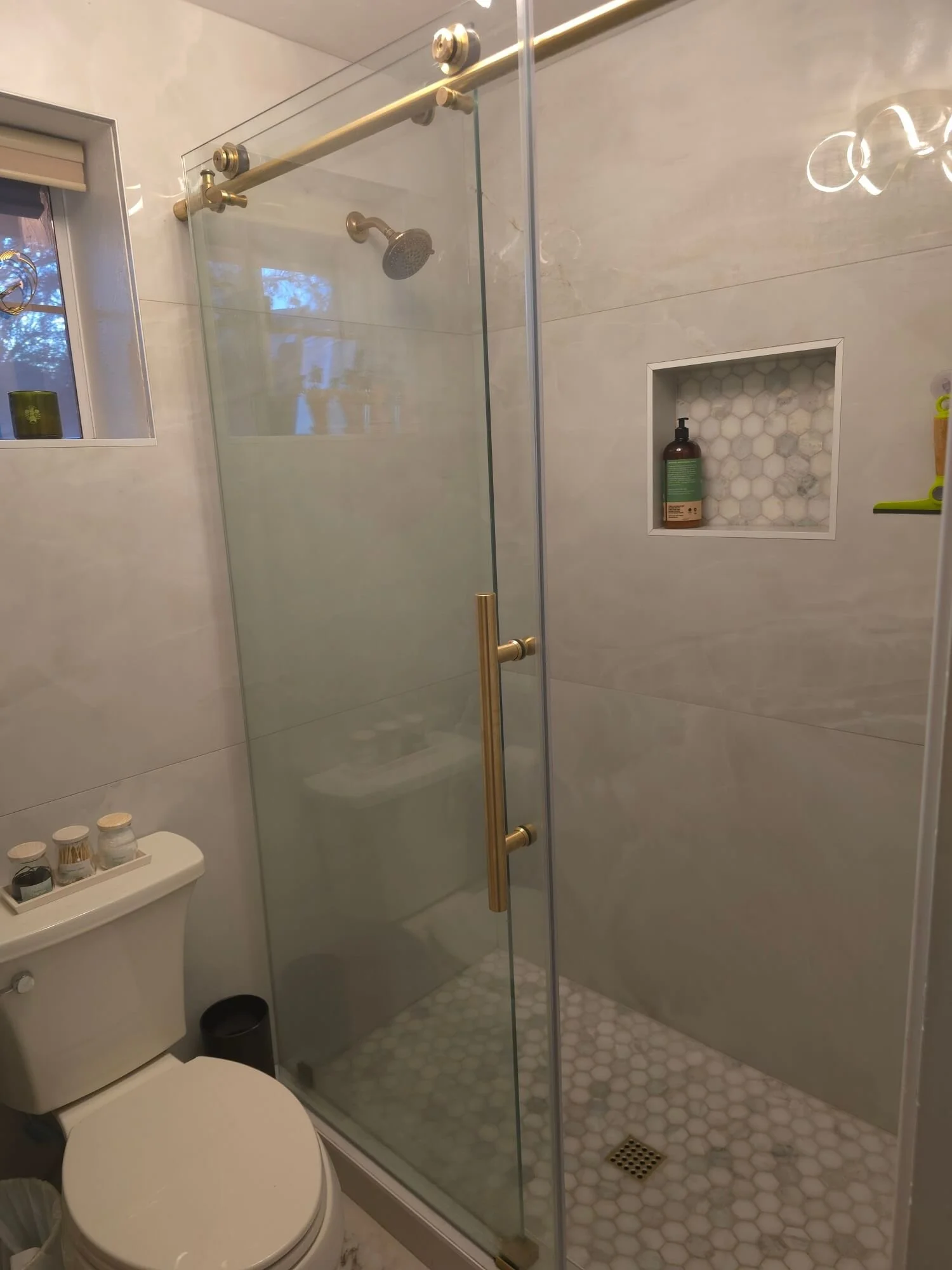 shared-bathroom1.jpg