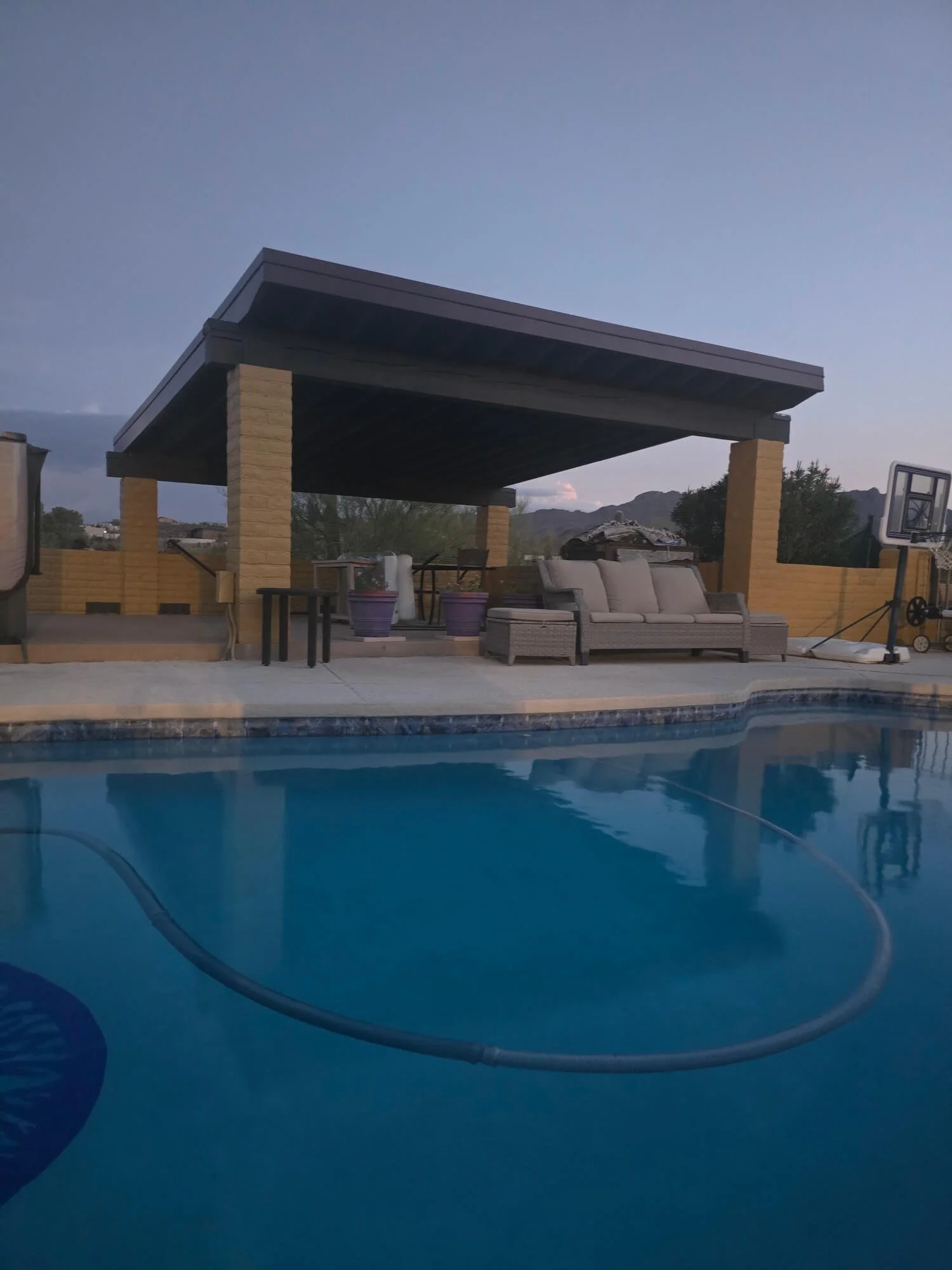 pool.jpg