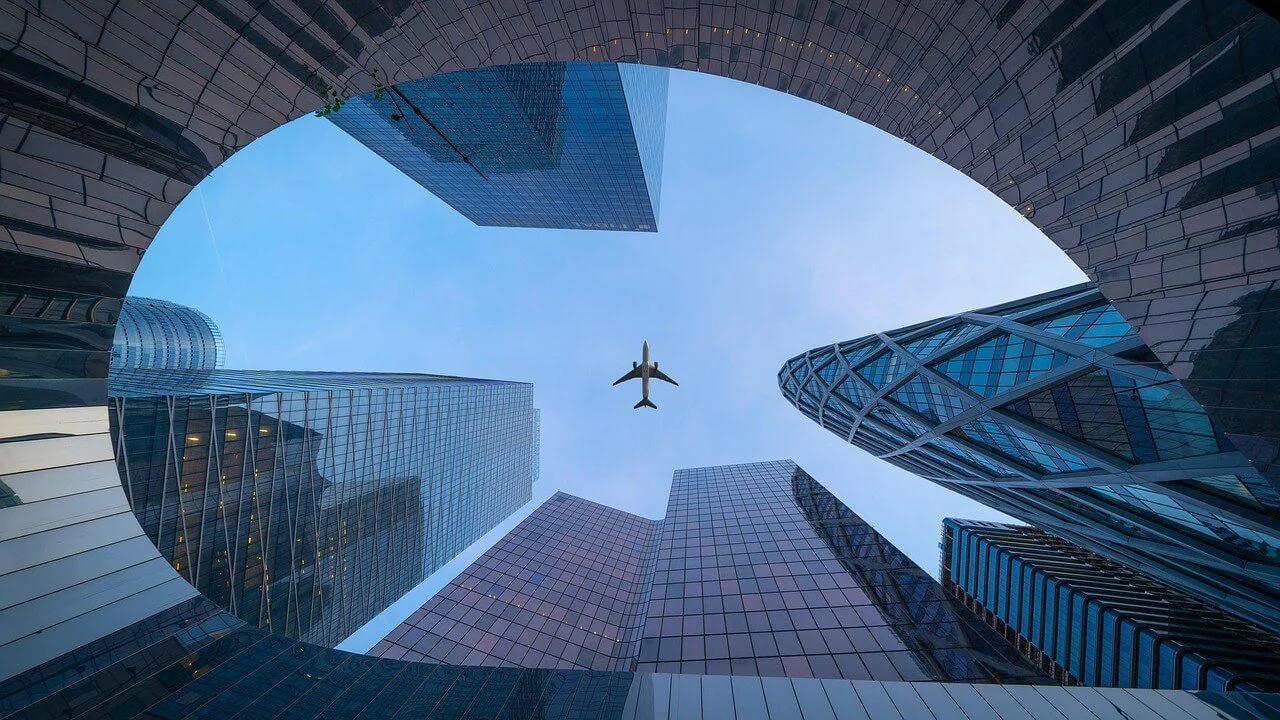 pierre9x6-airplane-6565788_1280.jpg