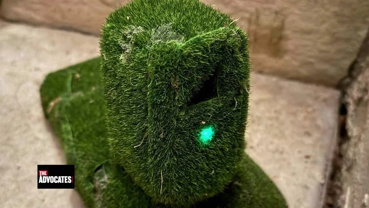 Criminals Hide Spy Cameras to Burglarize Homes