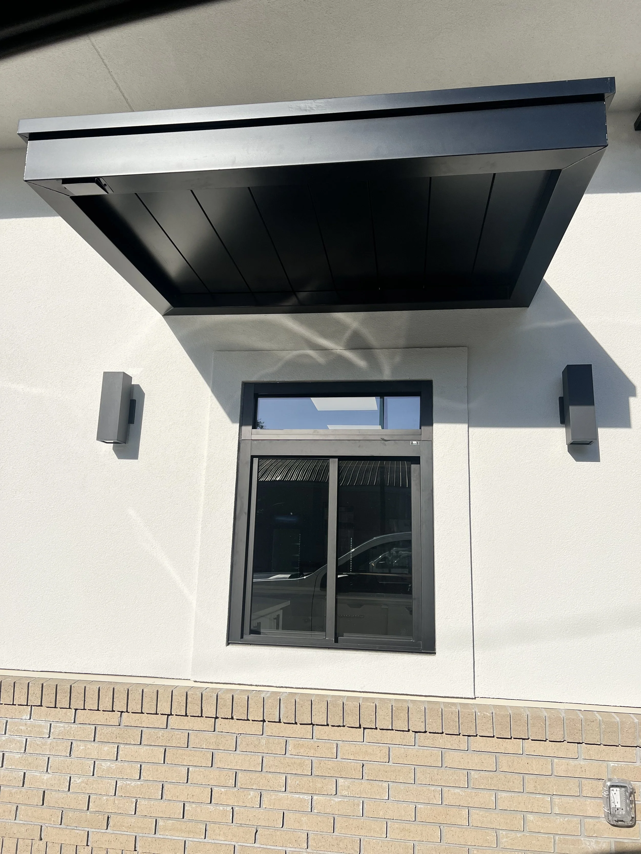 drive thru window .jpeg