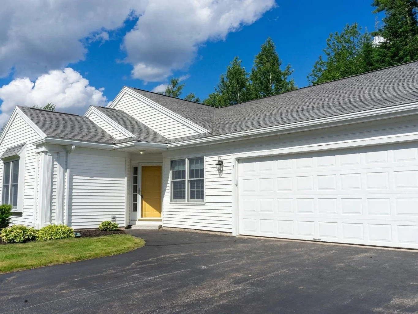 PENDING | 5 Stoney Creek, Scarborough