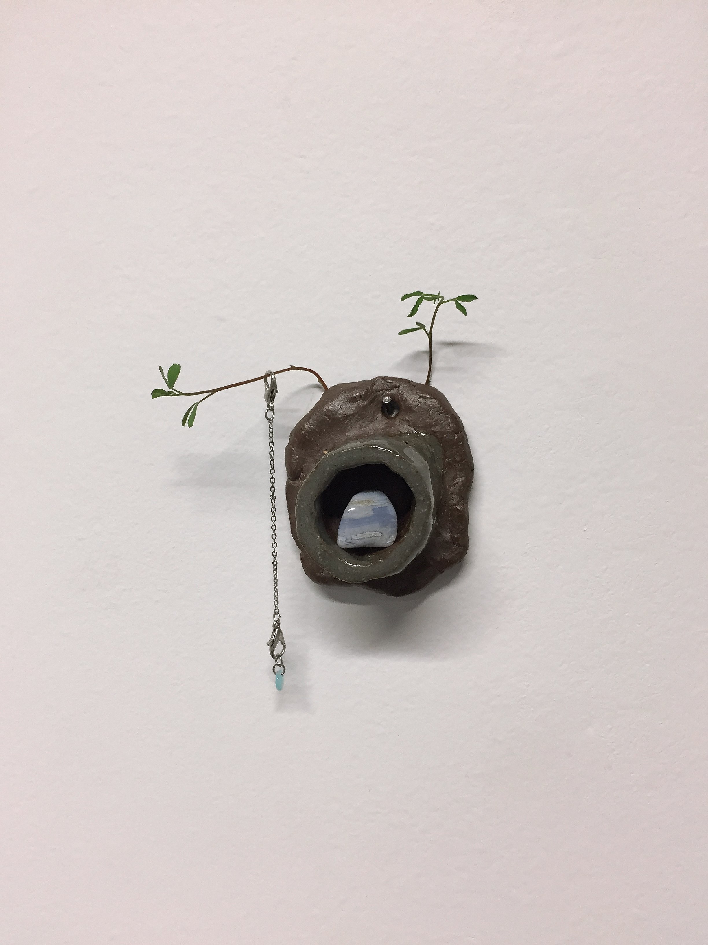 "Untitled" (Adornment Study i)
/
ceramic structure, lobster clasp, chain, sprouts, wire, stone, glass bead
/
(2019)