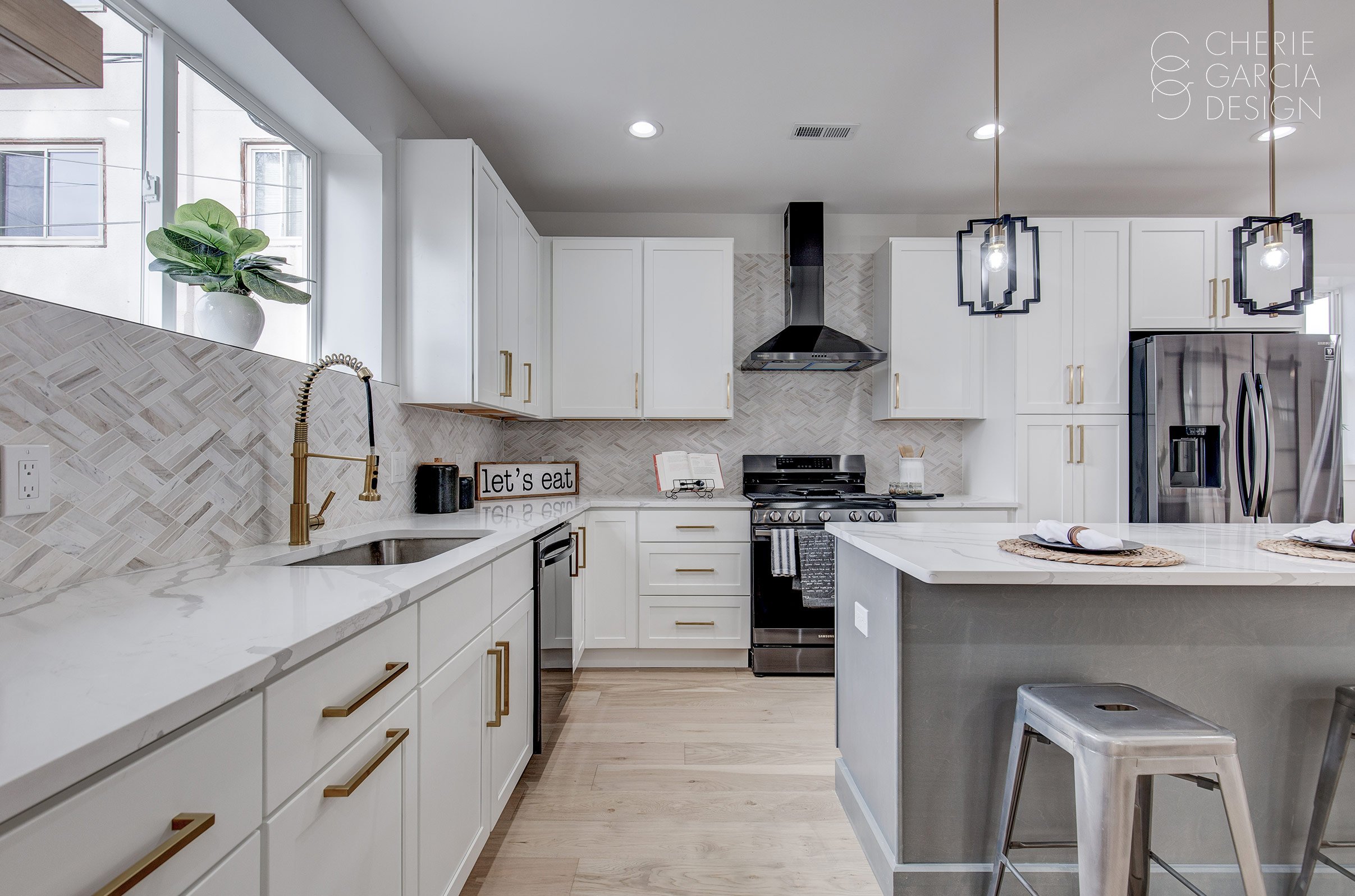 Elati-kitchen-3b.jpg