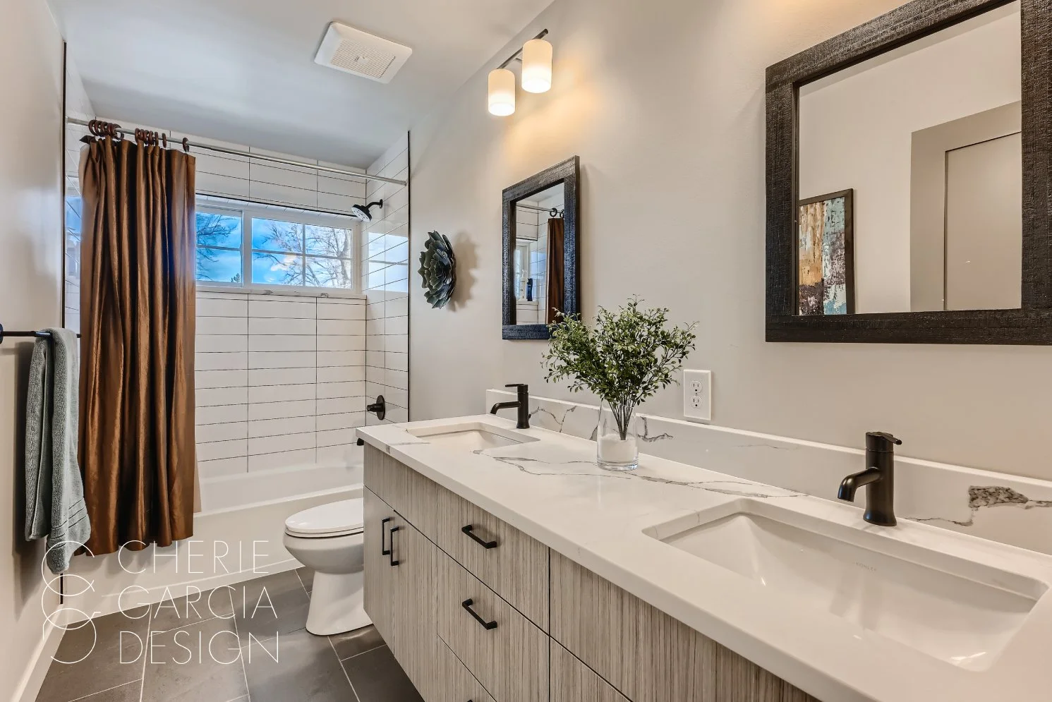 Fenton-2ndbath1-b.jpg