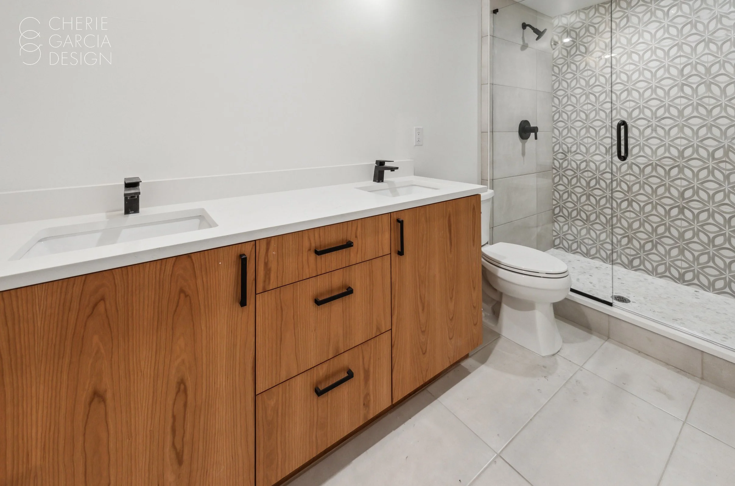 Tejon-1bath-1b.jpg