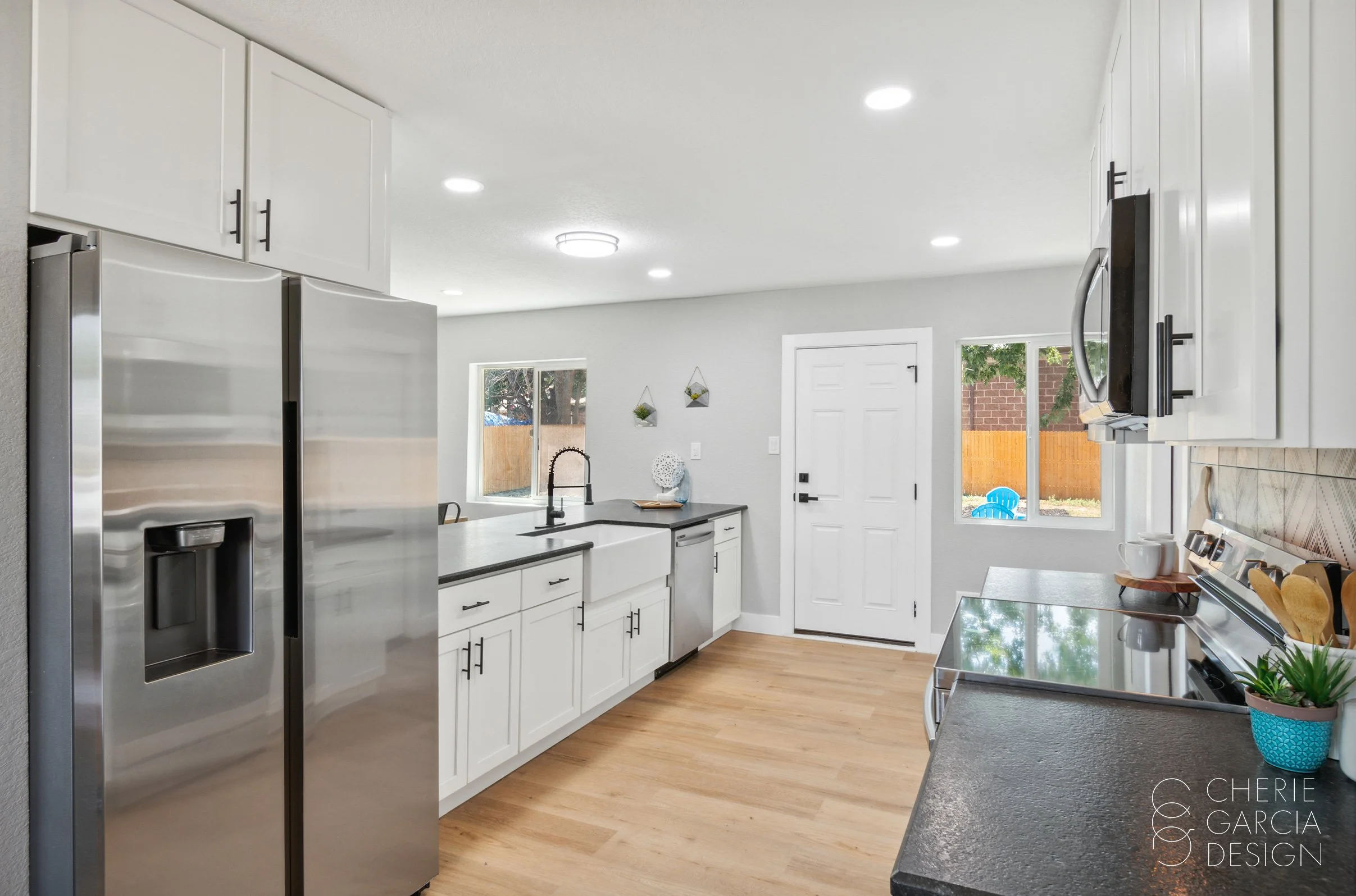 WyomingPl_kitchen2-b.jpg