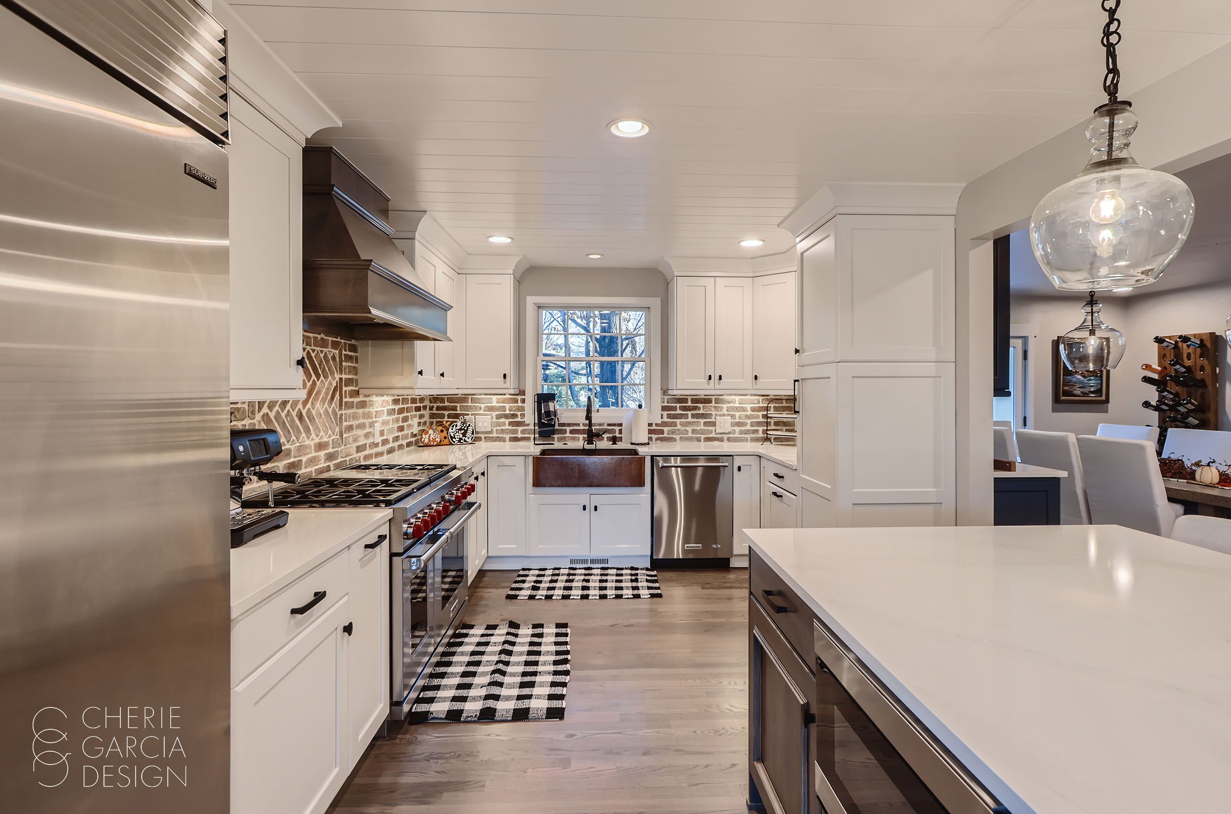 MaplewoodPl_kitchen1-b.jpg