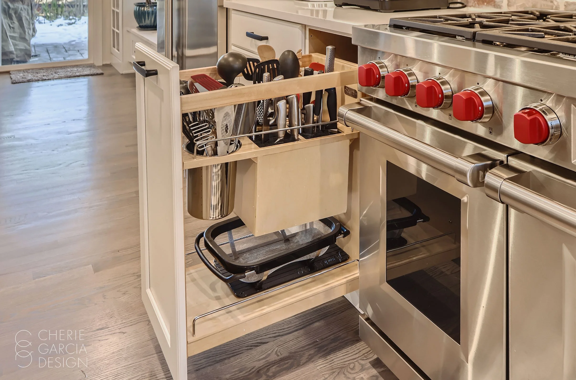 MaplewoodPl_kitchen11-b.jpg