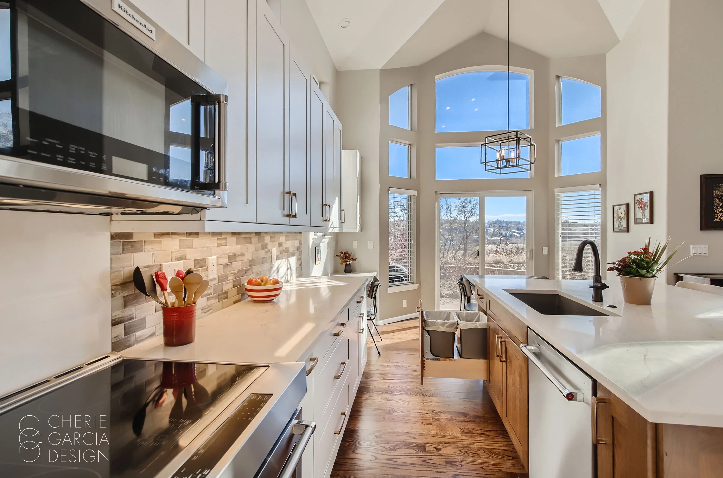 Vacquero_kitchen8-b.jpg