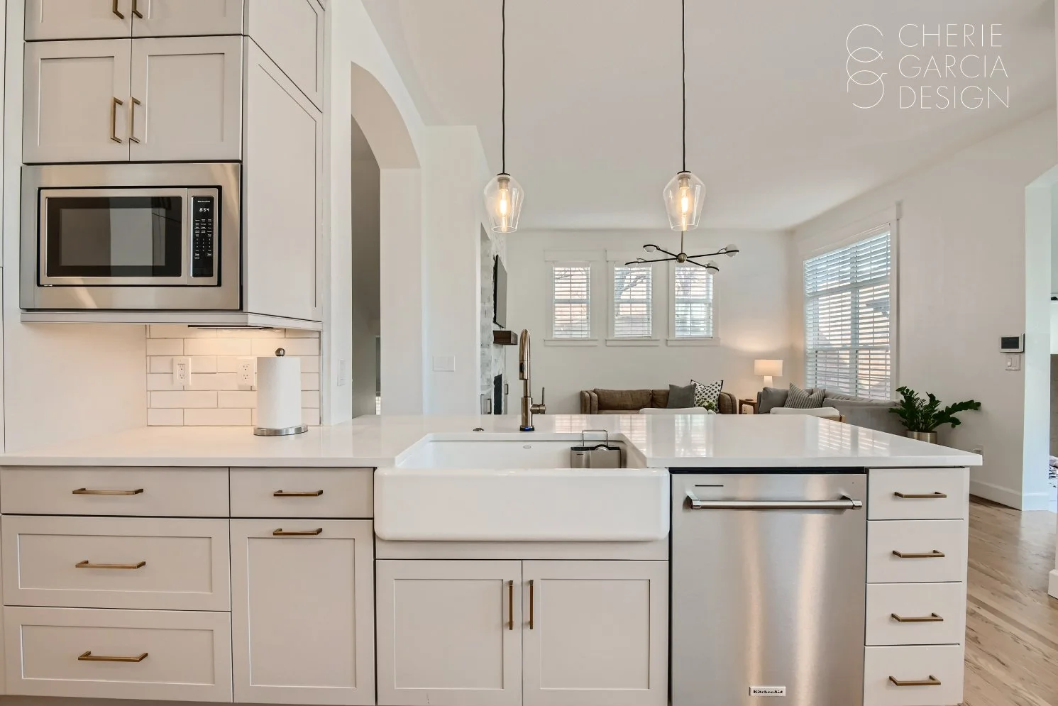 7thAve_kitchen3-b.jpg