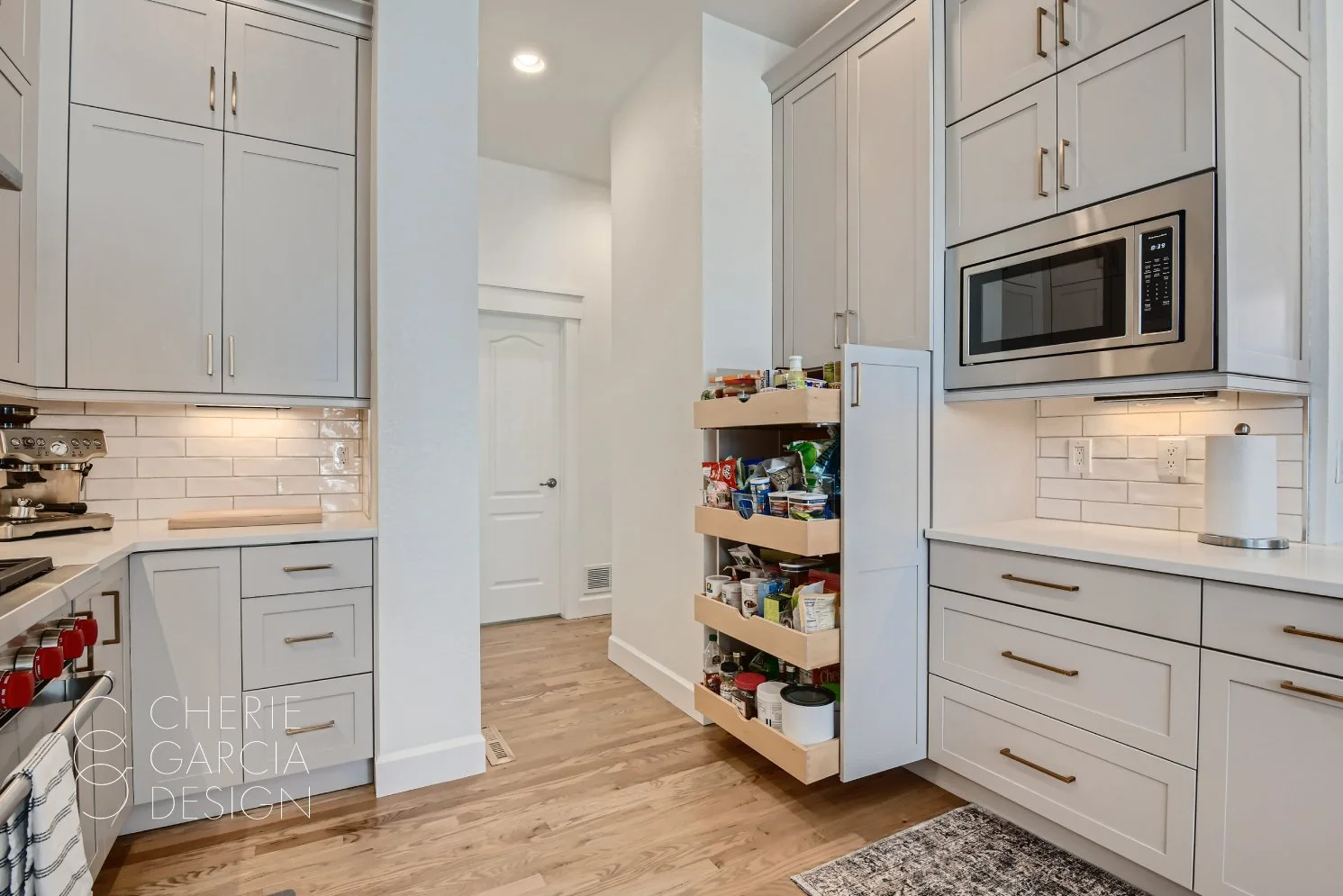 7thAve_storage1-b.jpg