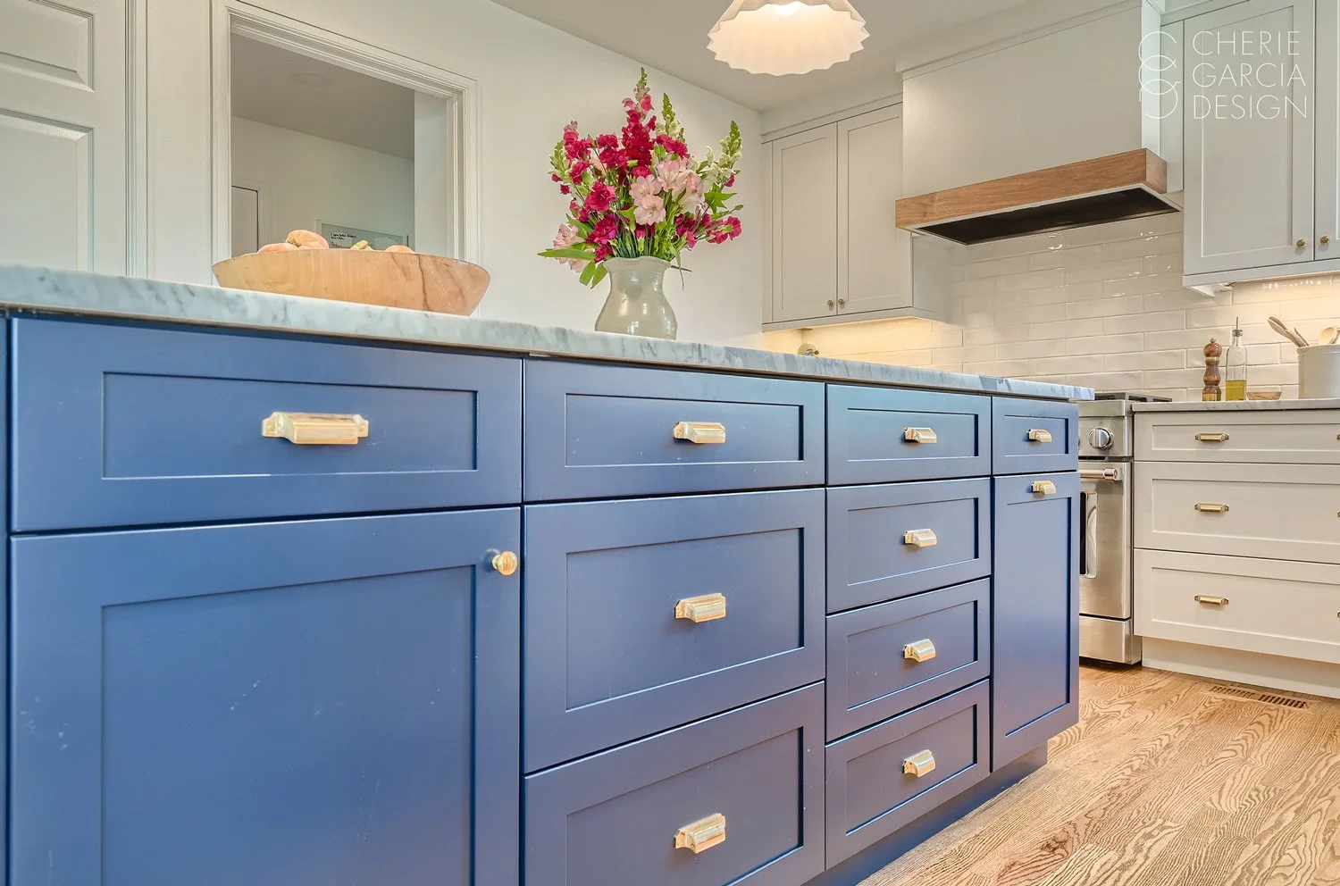 MountainMaple_kitchen9-b.jpg
