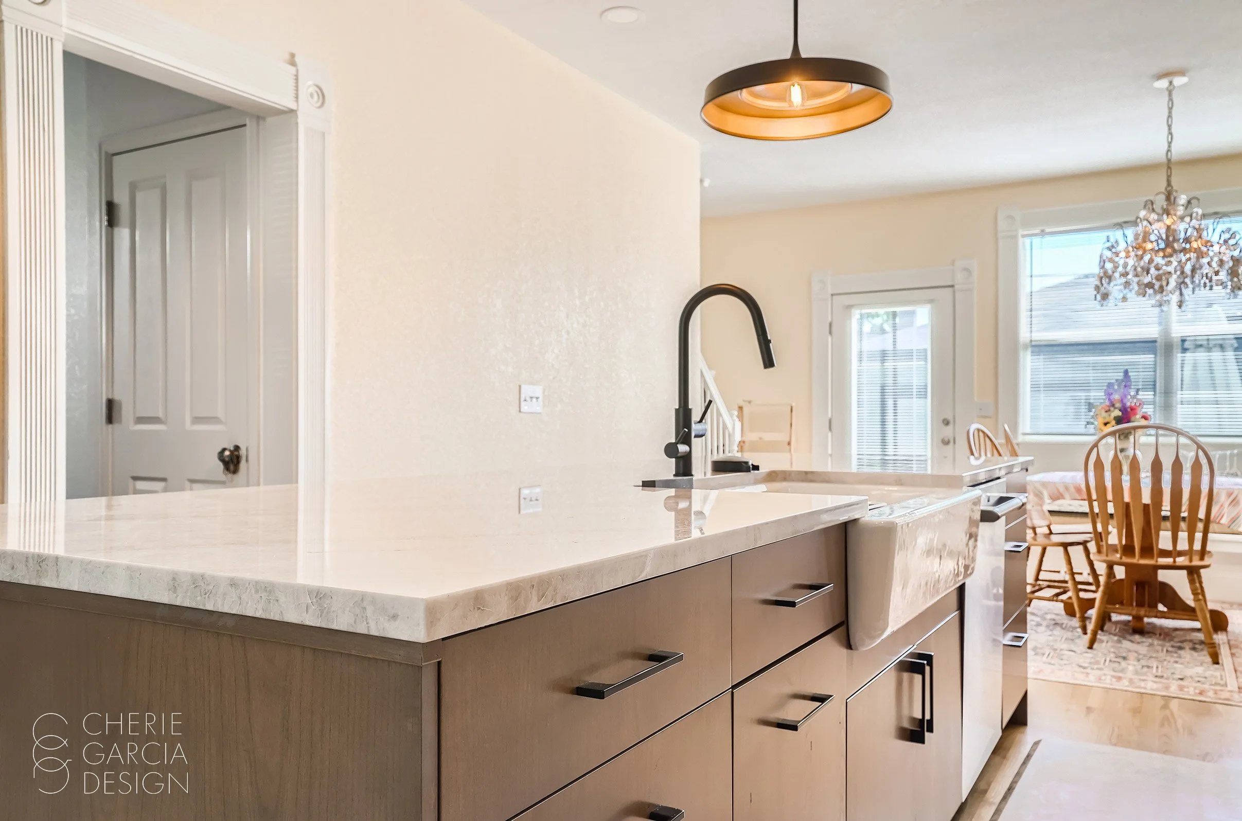 Galapago_kitchen-4b.jpg