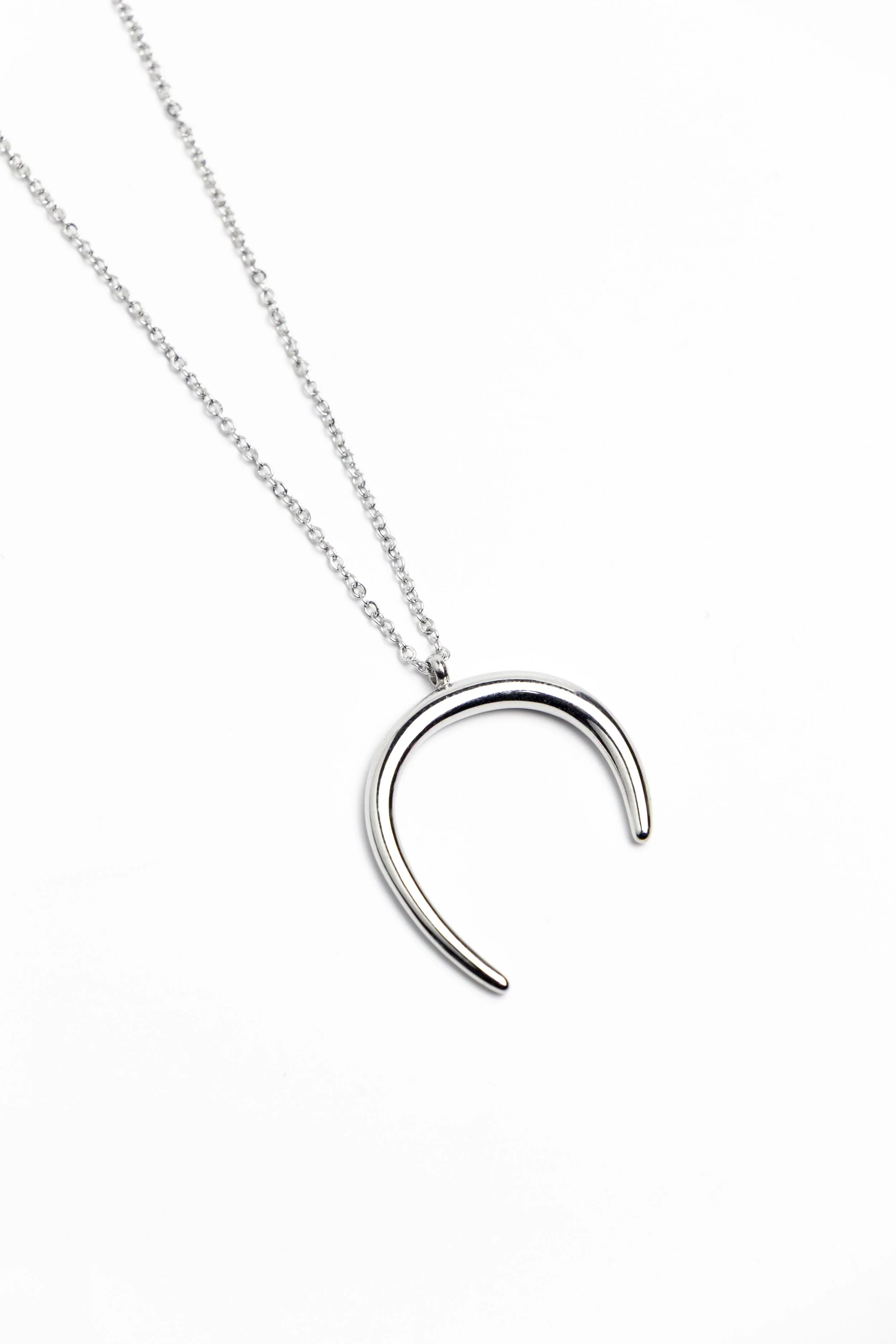 Nysa necklace