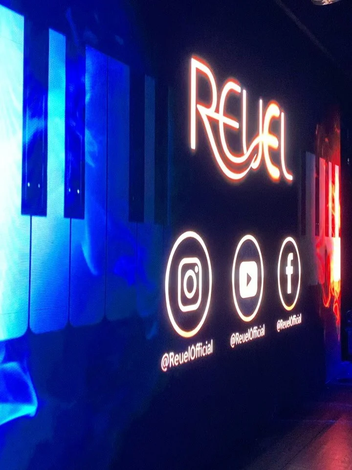 Just had a blast performing on Holland America&rsquo;s Eurodam tonight 🎹💥 Great band backing me up onstage as well!  #classicalcrossover #pianorock #reuel #piano