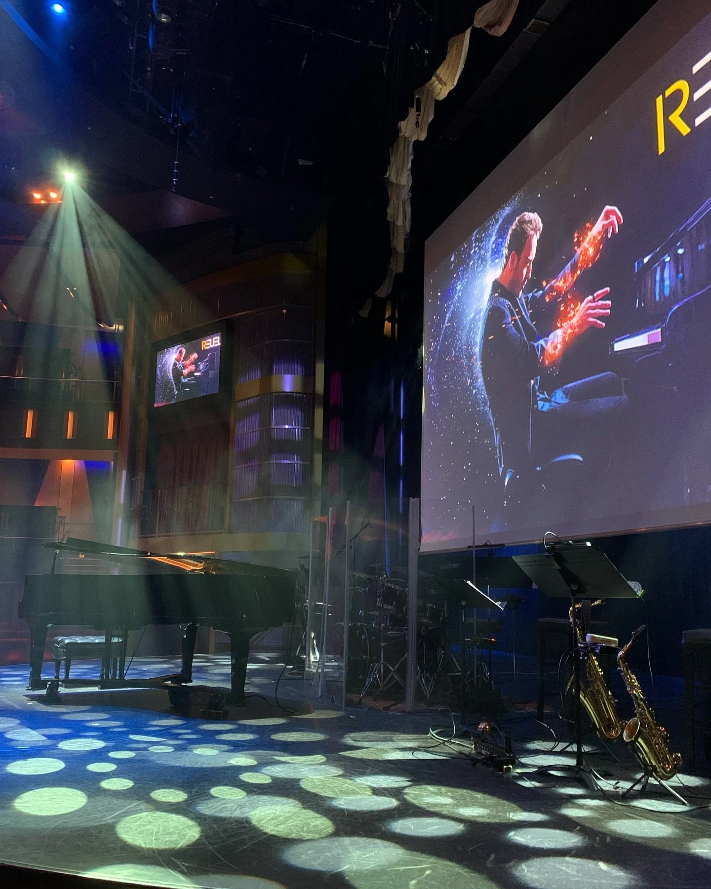 Wrapped up another successful show today with a standing ovation onboard Celebrity Eclipse 🎹