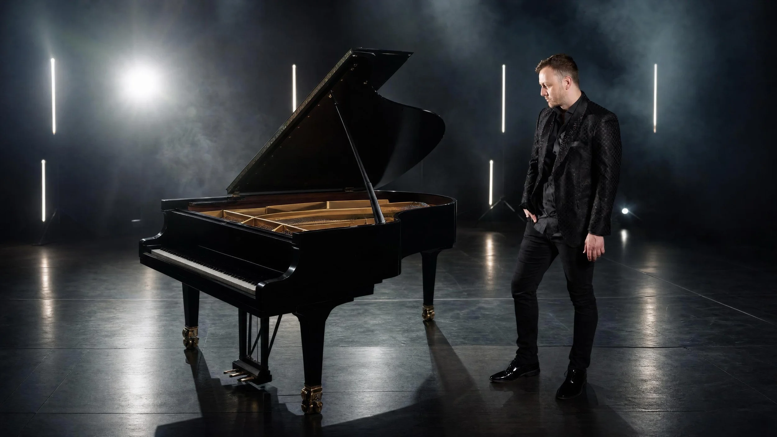 📷 by @kevindealphoto 

#piano #classicalcrossover #classicalpianomusic #reuel