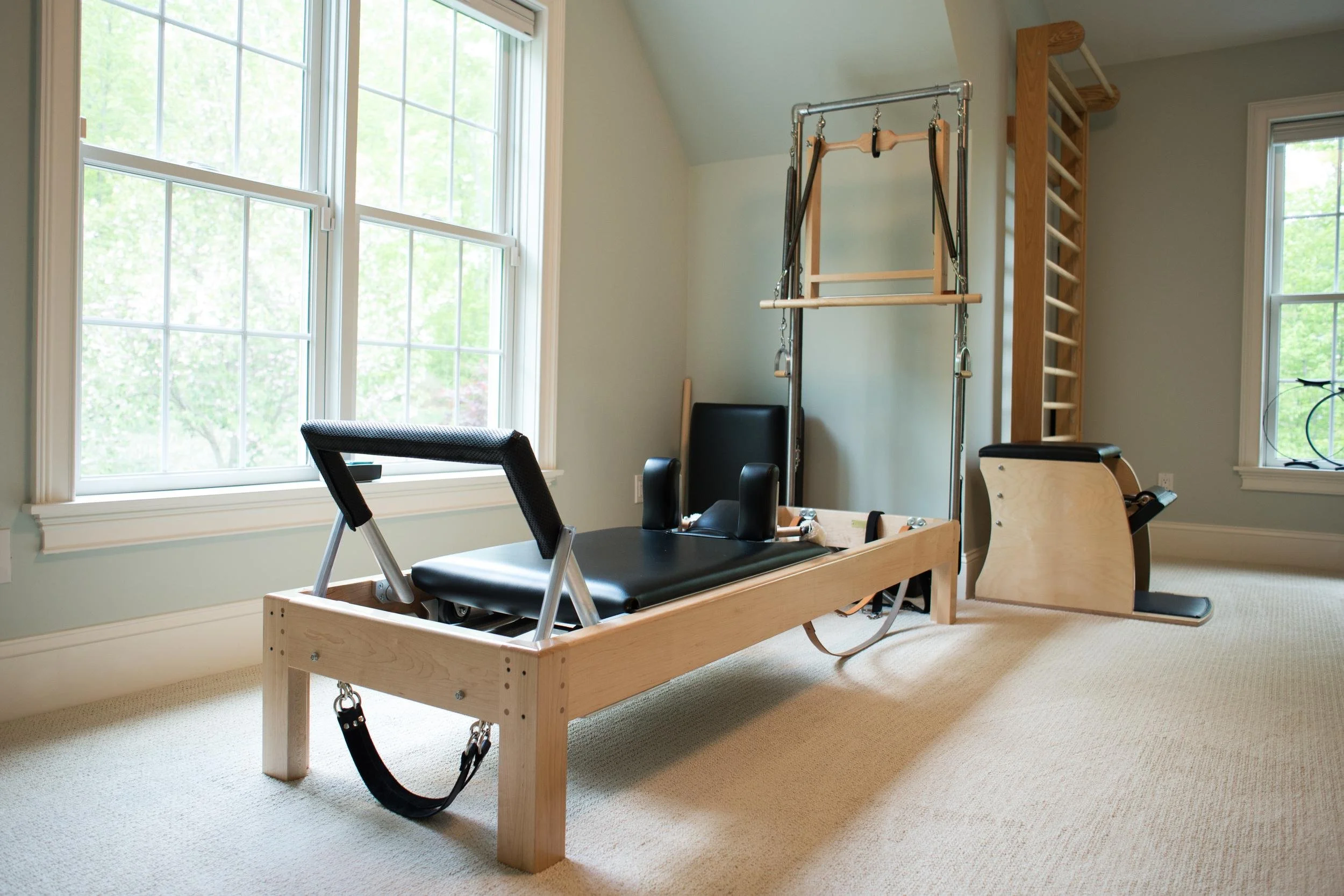 Classical vs. Contemporary Pilates: What’s the Difference?