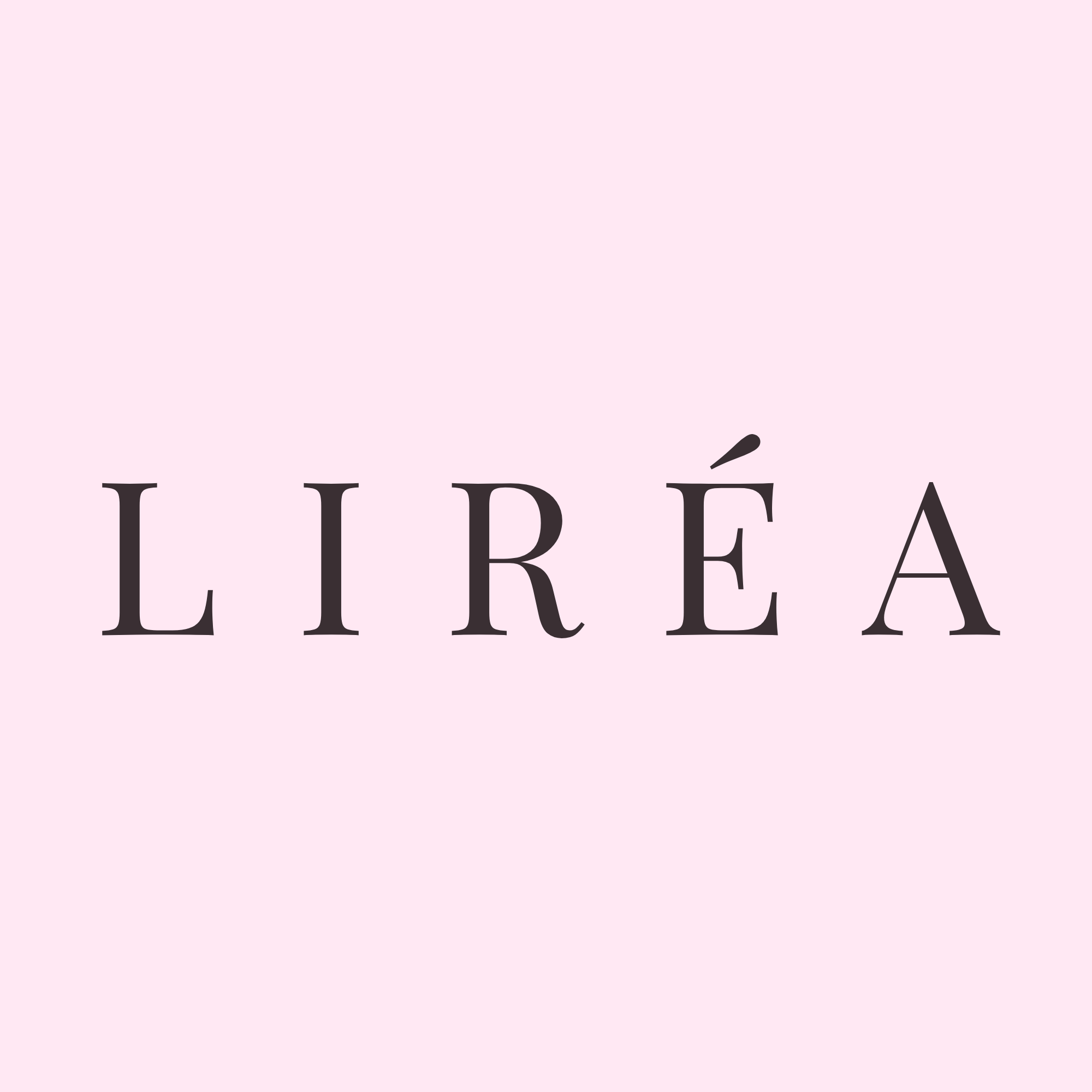 Pink background with black and white text reading "LÚPĚA."